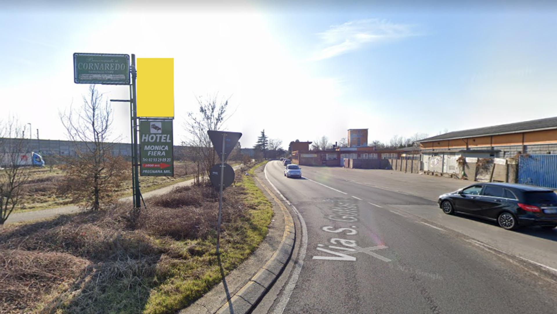 Impianto CARTELLONISTICA a Cornaredo, in zona Chiesa di Santa Maria e Santi Francesco e Antonio