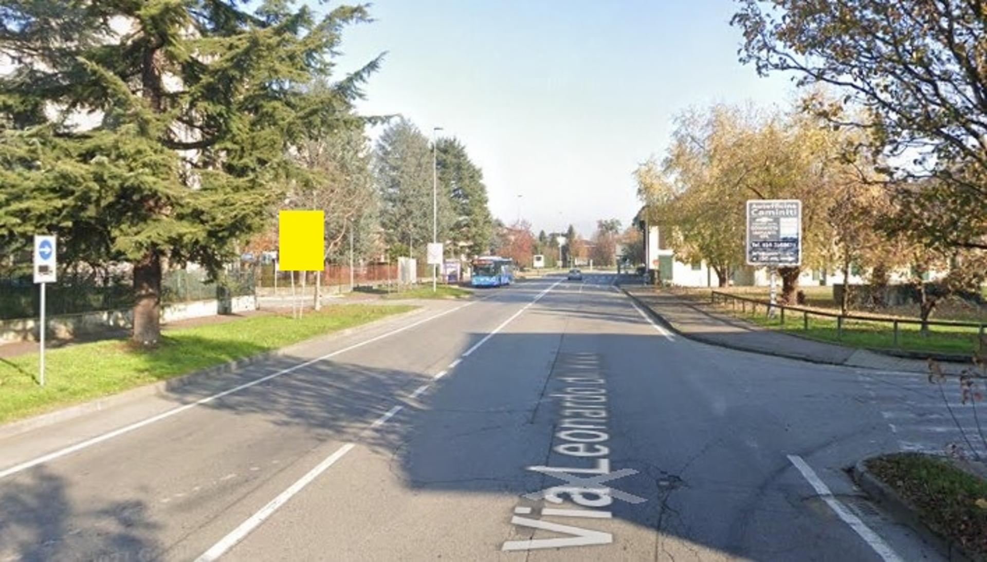 Impianto CARTELLONISTICA a Villasanta, in zona Carrera
