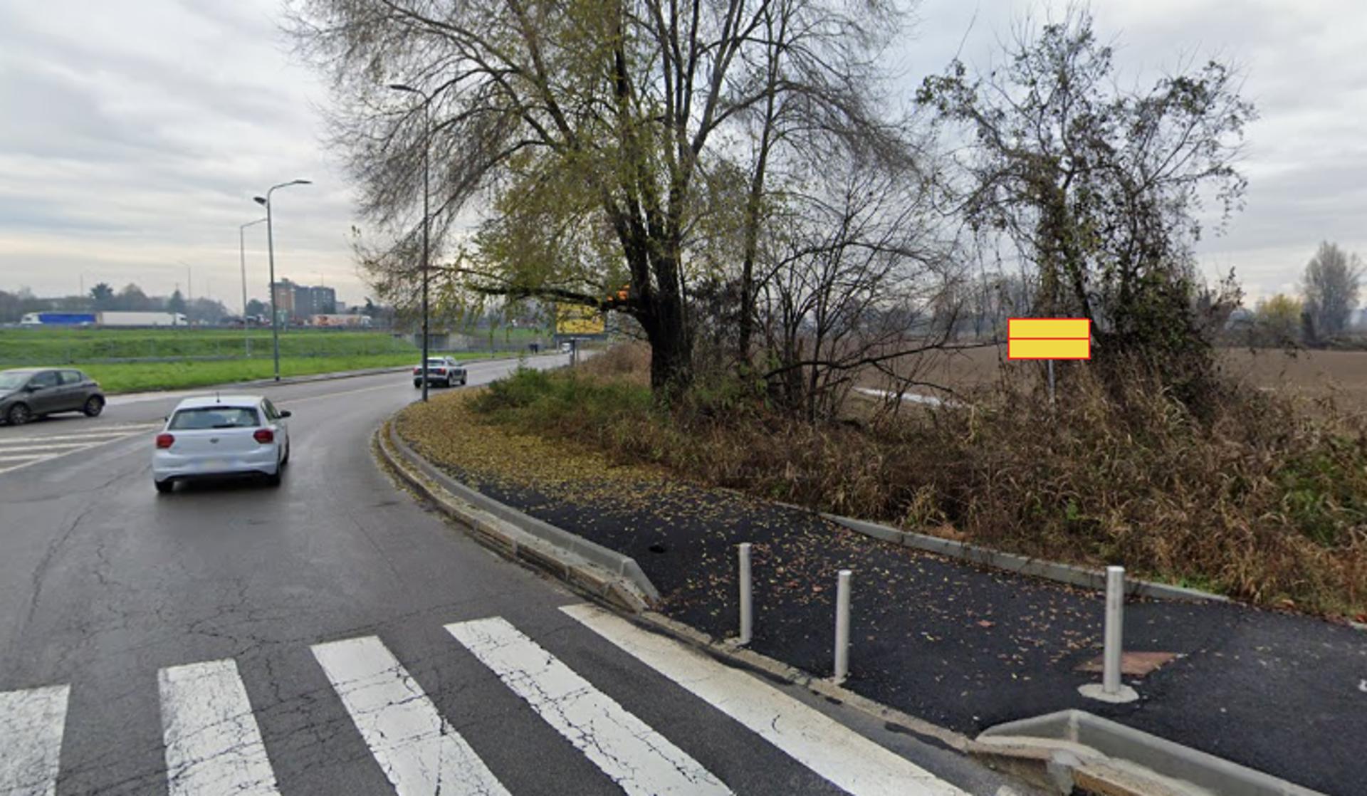 Impianto a VIA ELIO VITTORINI uscita tangenziale ROTONDA  Milano