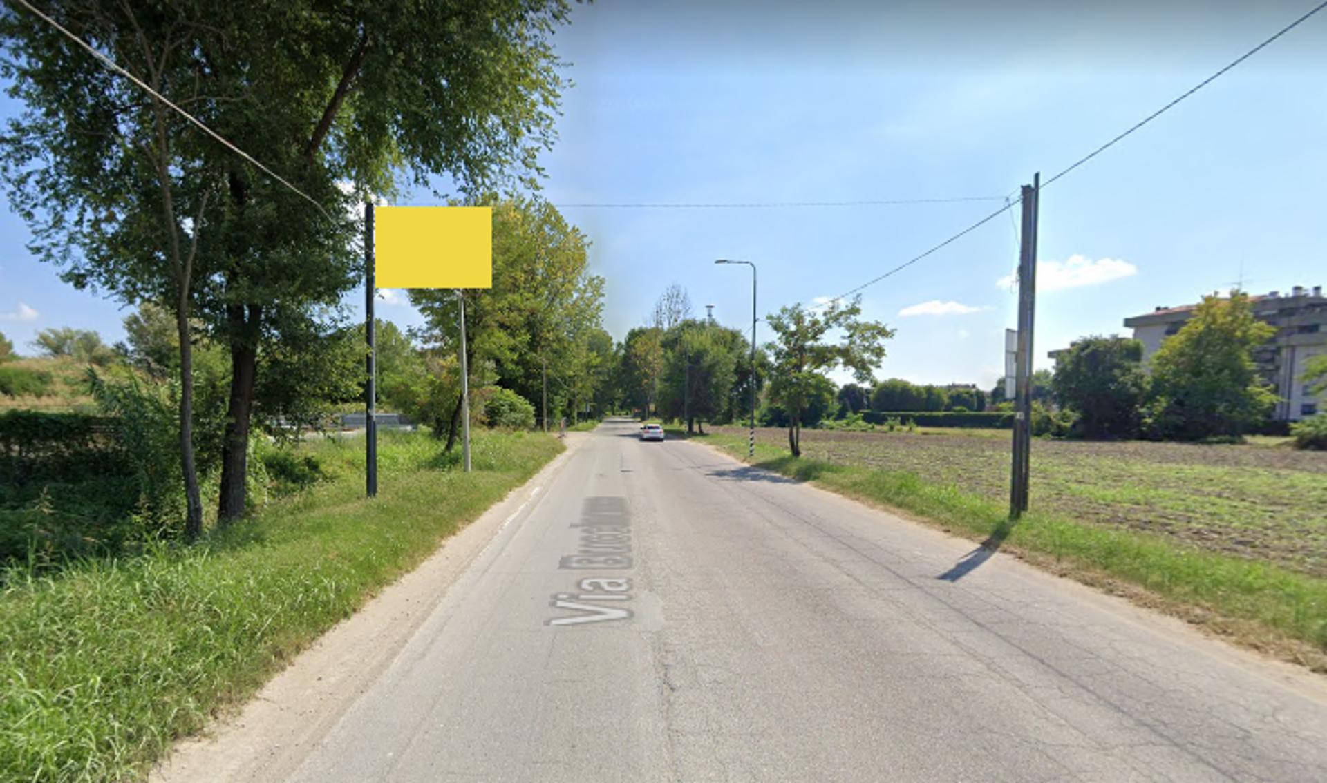 Impianto STRISCIONE a Milano, in zona Pianeta verde