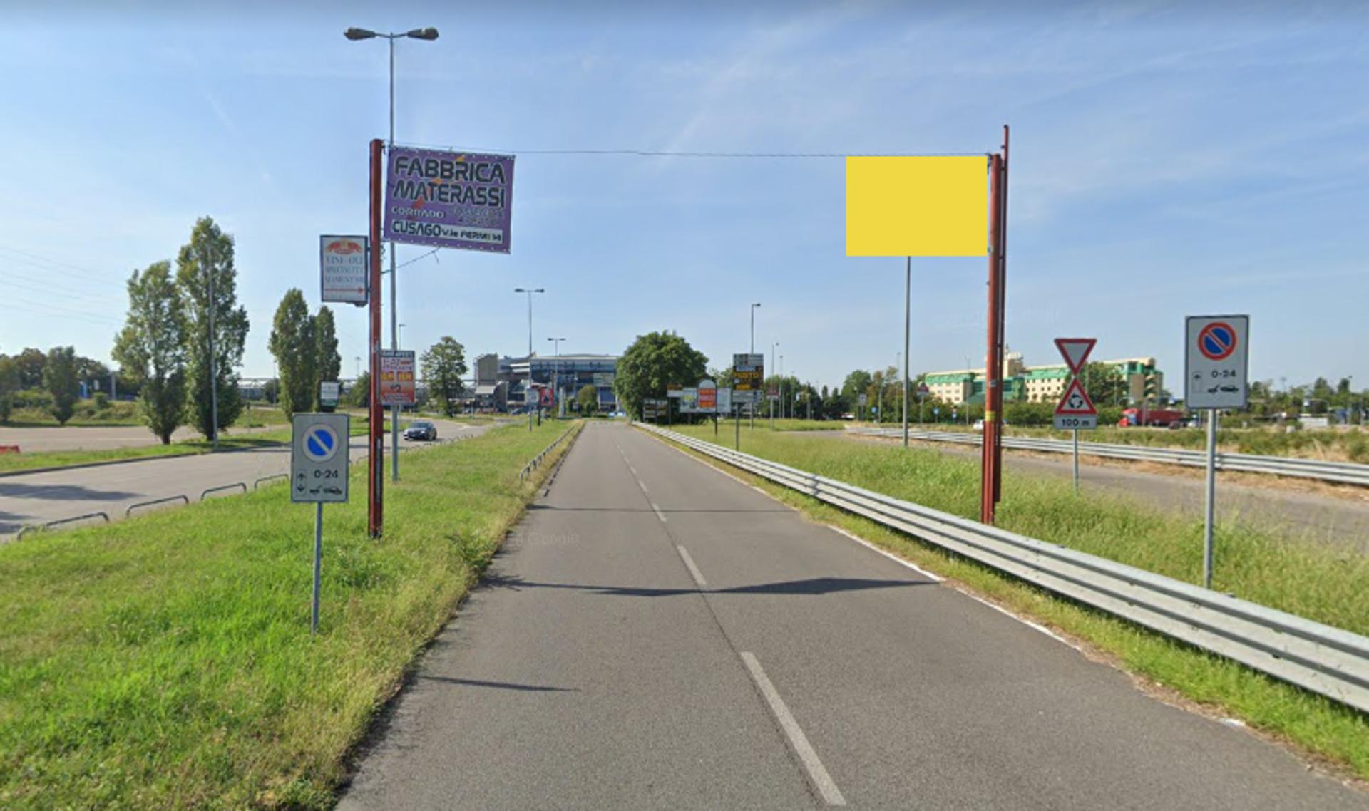 Impianto STRISCIONE a Assago, in zona Ristorante Food Hall