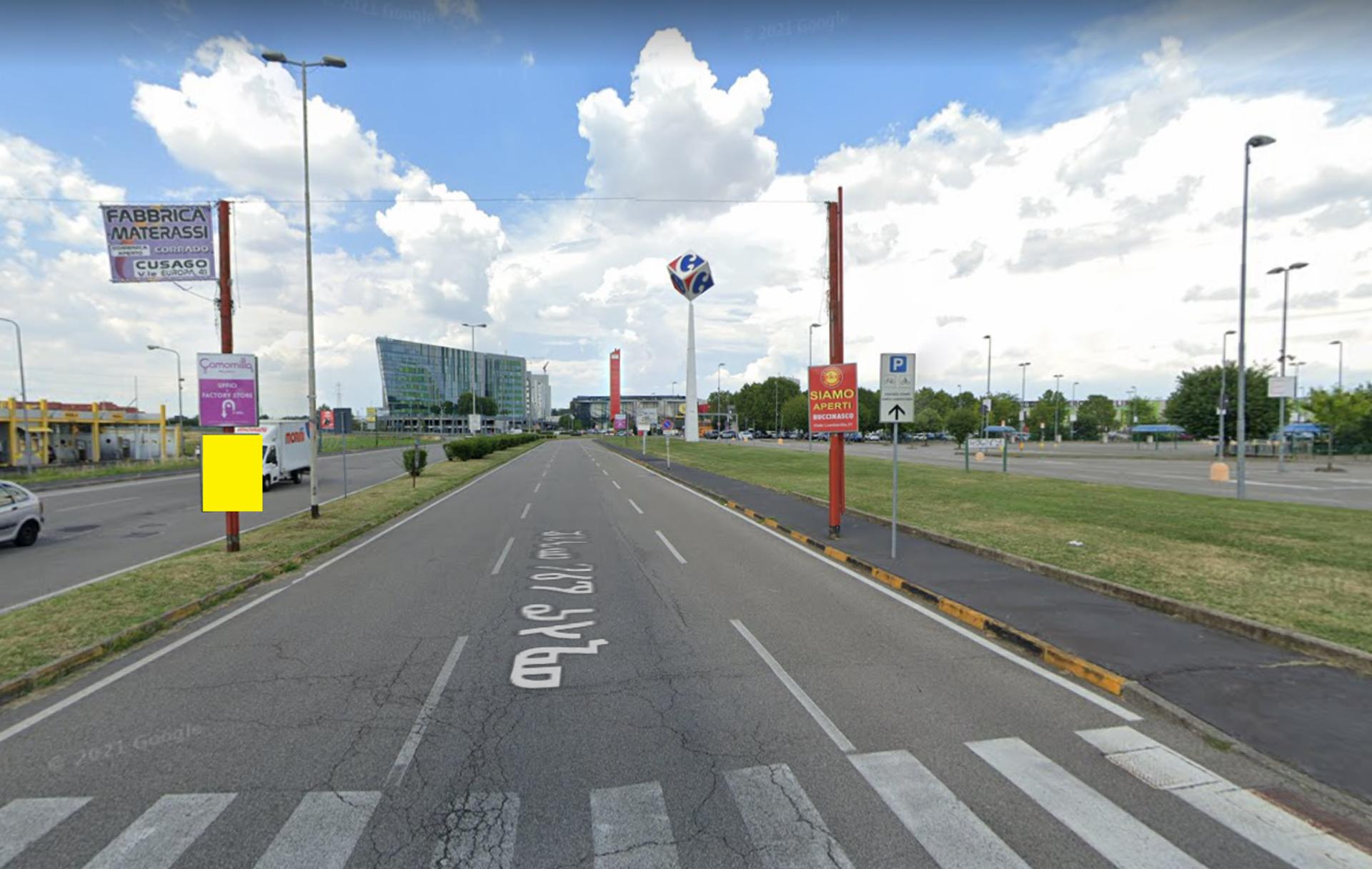 Impianto POLE MEDIA a Assago, in zona KFC