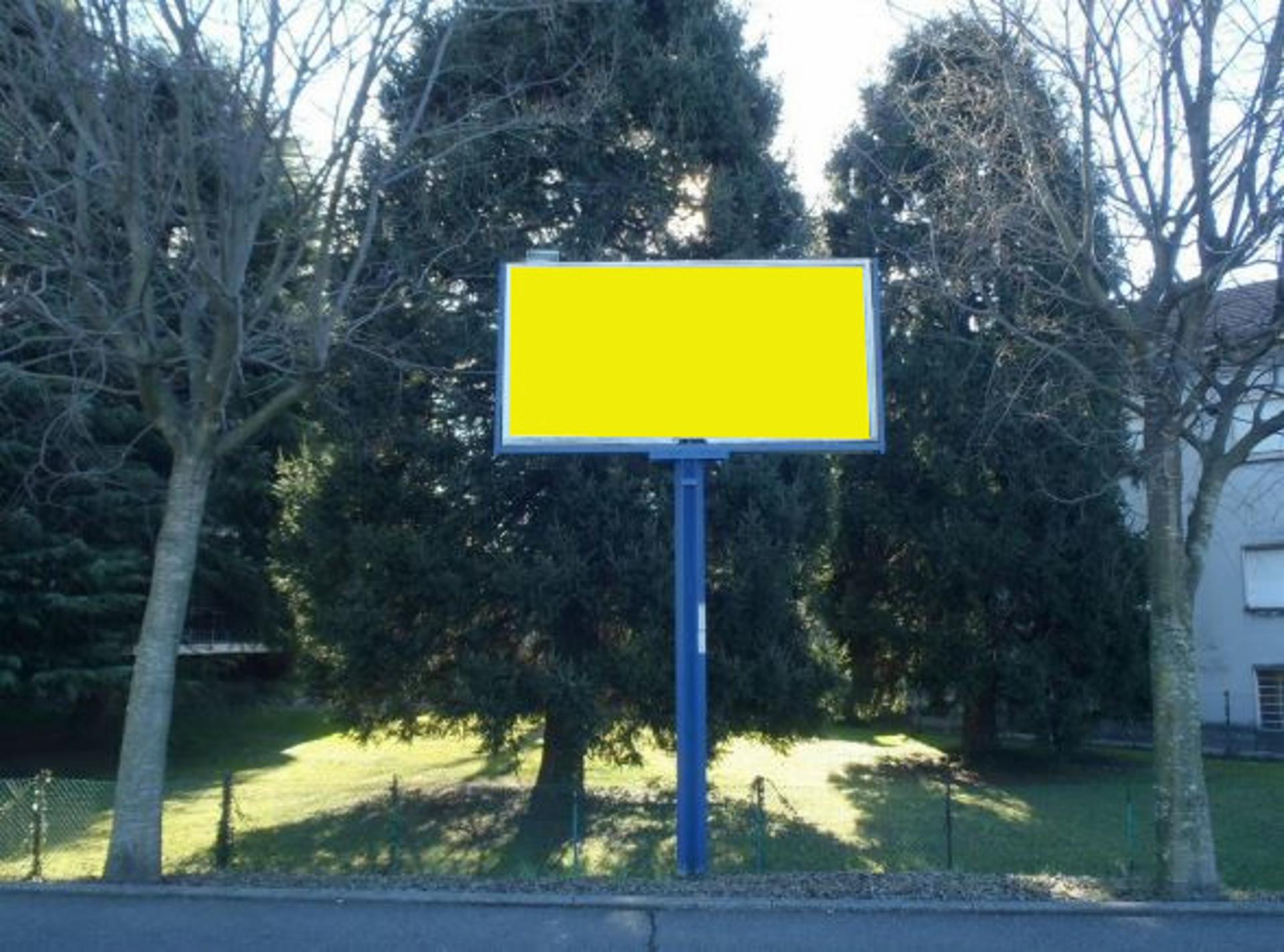 Impianto a VIA PREALPI LATO DX - KM. 26+350  Giussano