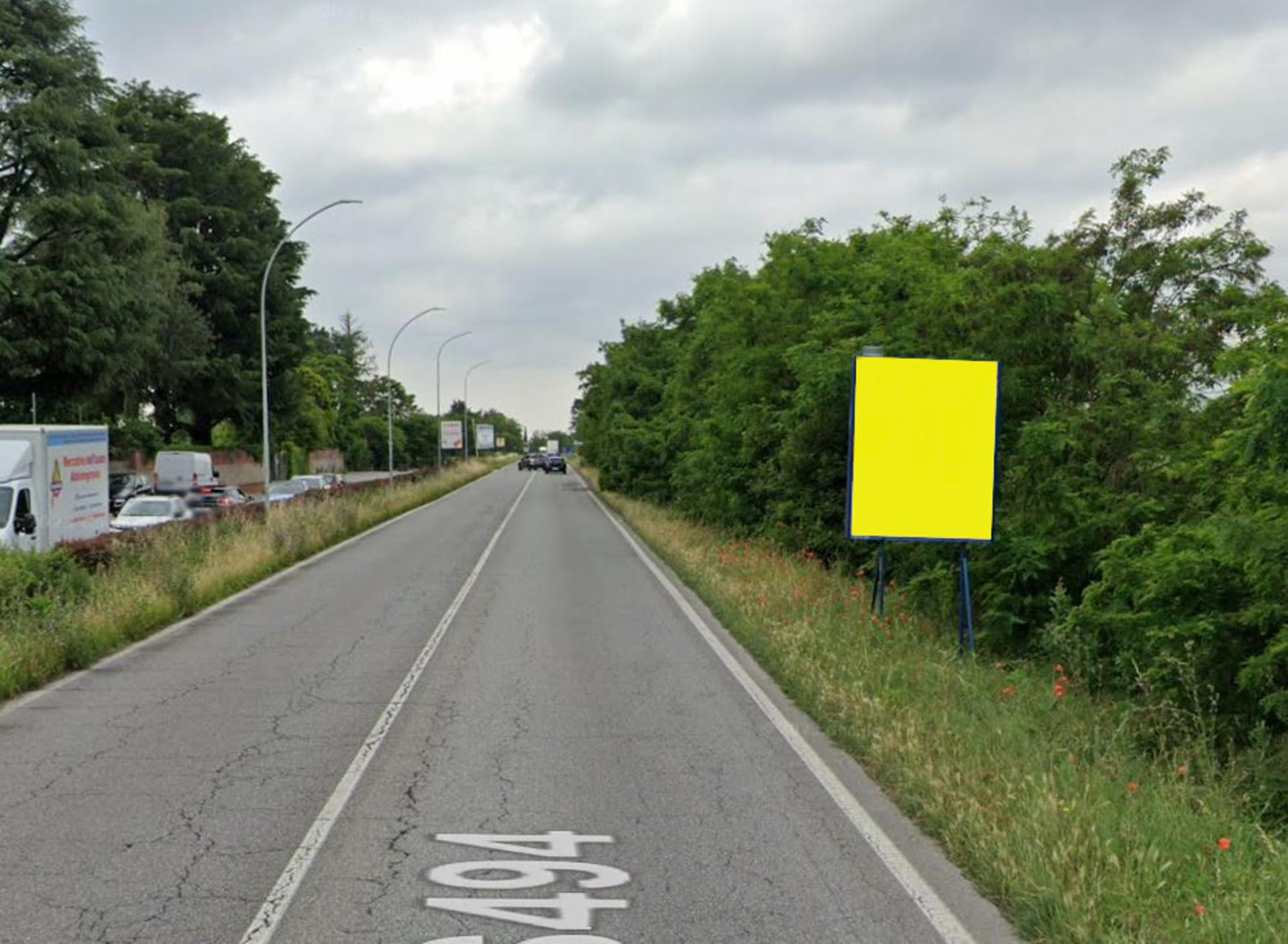 Impianto CARTELLONISTICA a Abbiategrasso, in zona McDonald's