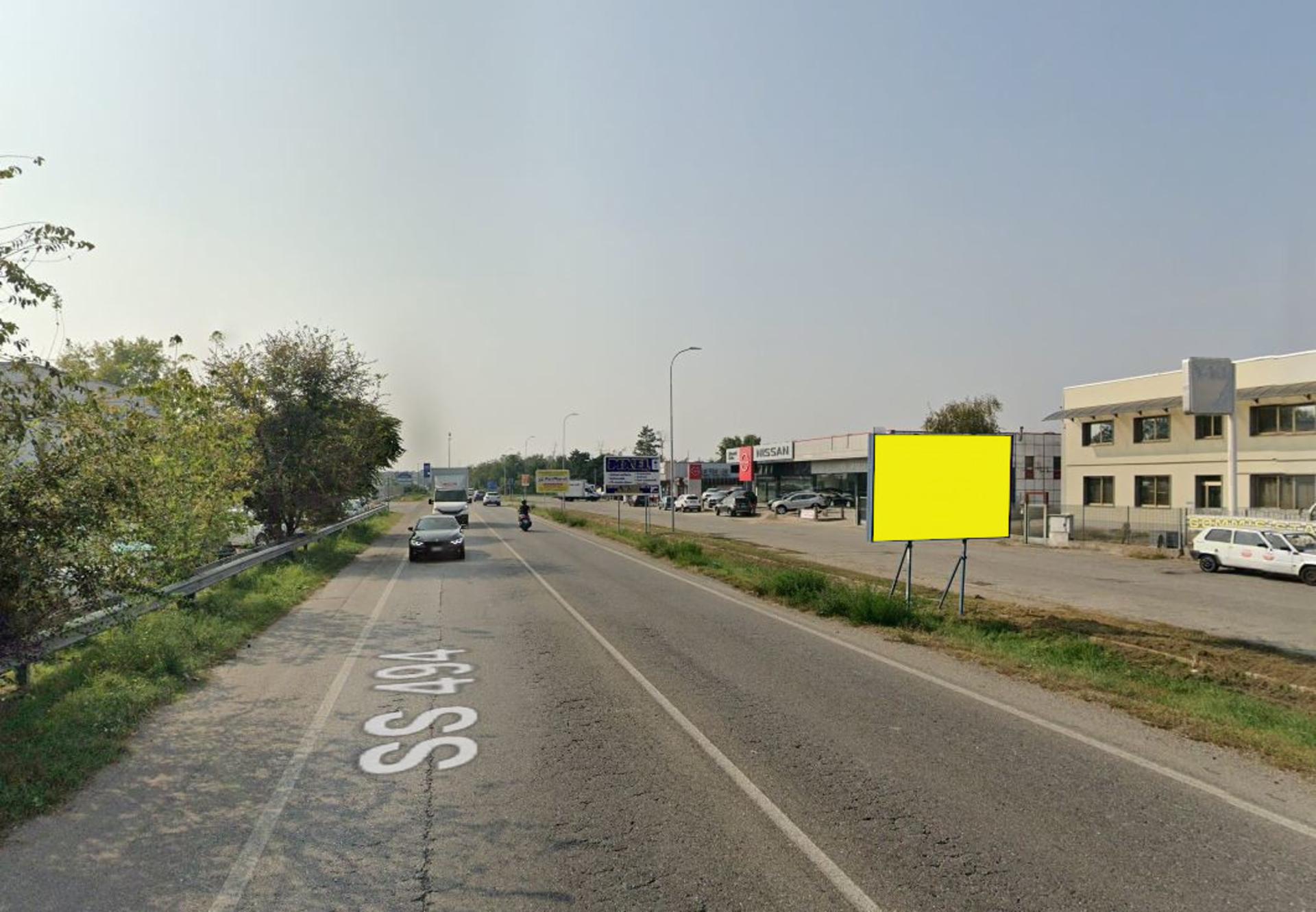 Impianto CARTELLONISTICA a Vigevano, in zona Q8