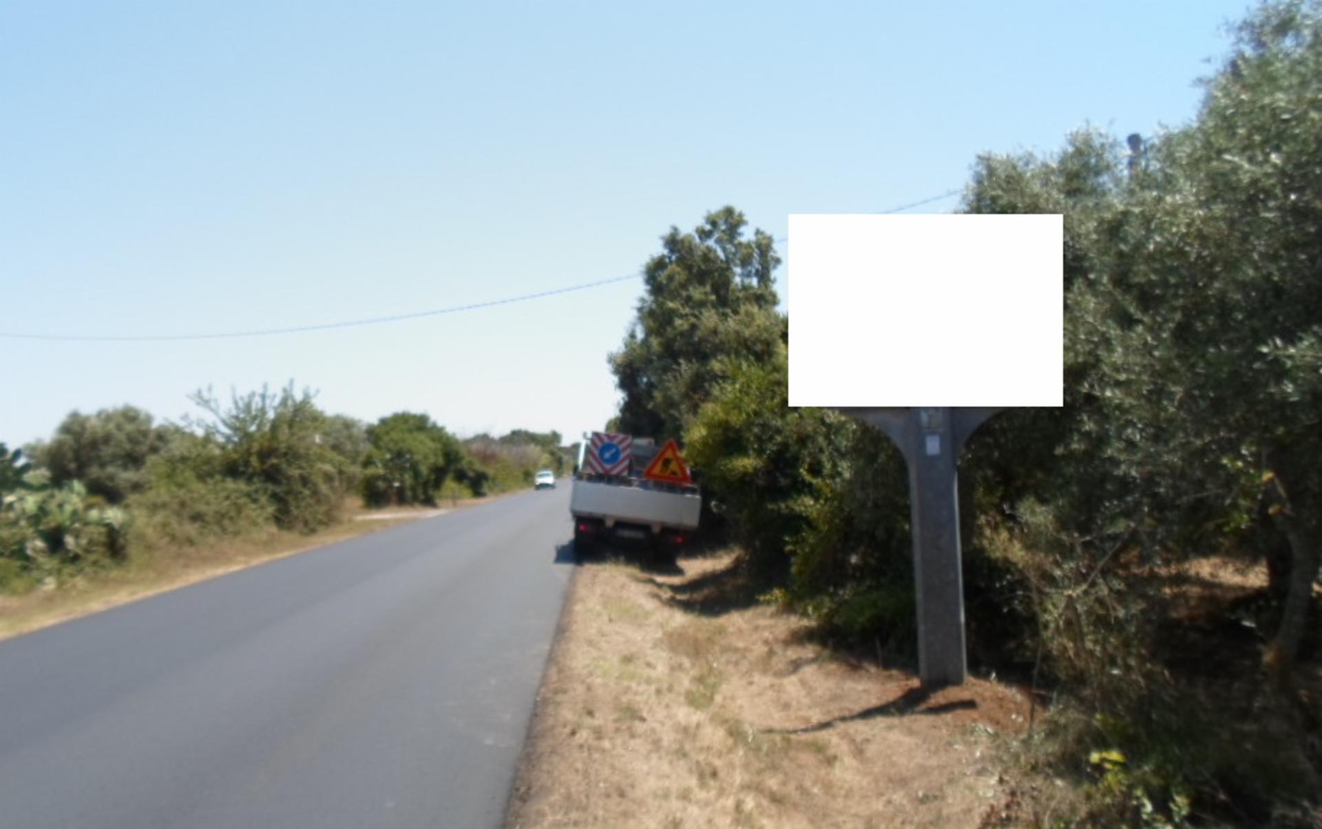 Impianto CARTELLONISTICA a Riola Sardo, in zona La Fattoria di Agostino Panzali