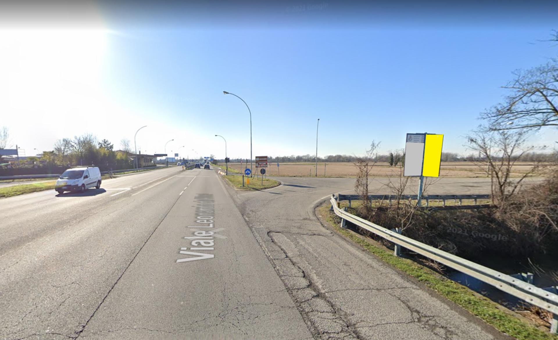 Impianto CARTELLONISTICA a Trezzano sul Naviglio, in zona Extrò