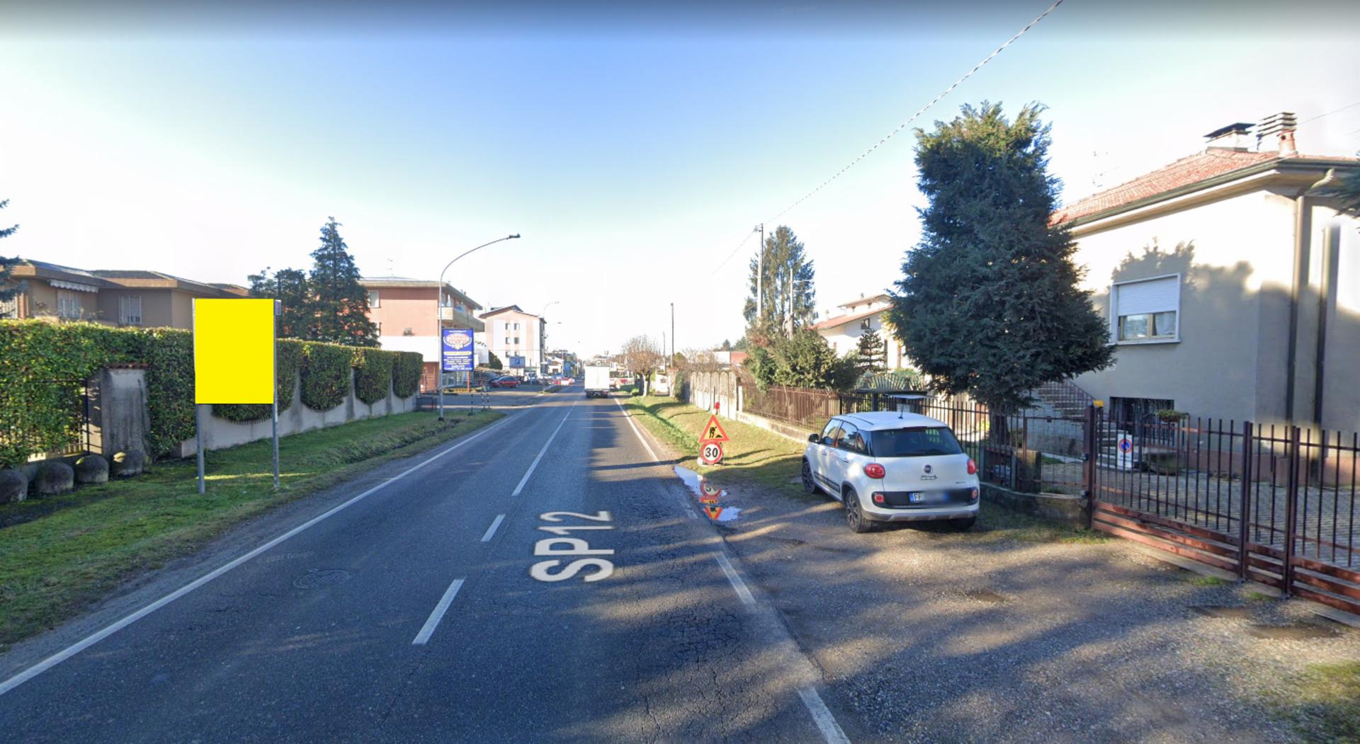 Impianto CARTELLONISTICA a Cassano Magnago, in zona In's Mercato
