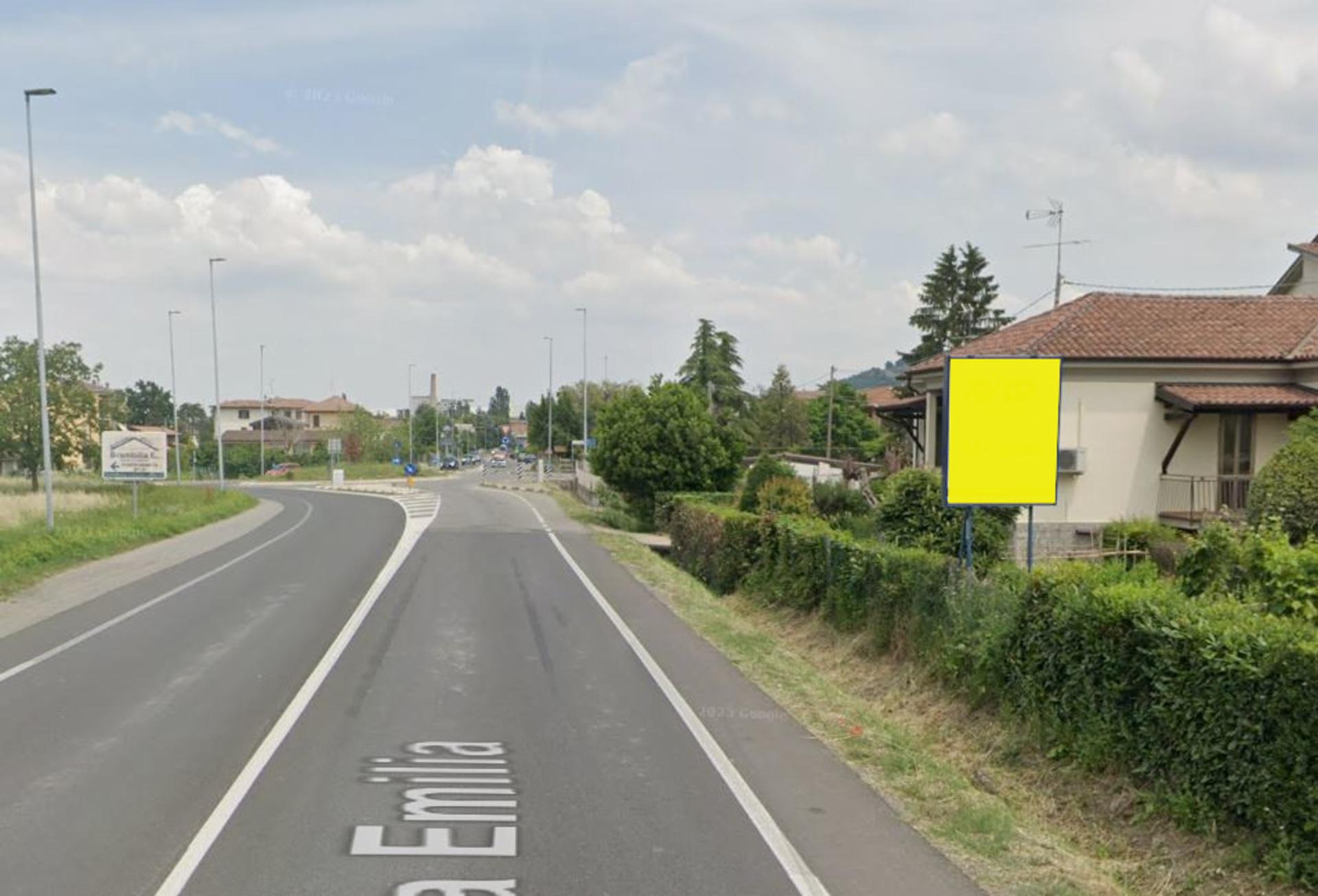 Impianto CARTELLONISTICA a Broni, in zona Caffè Marconi