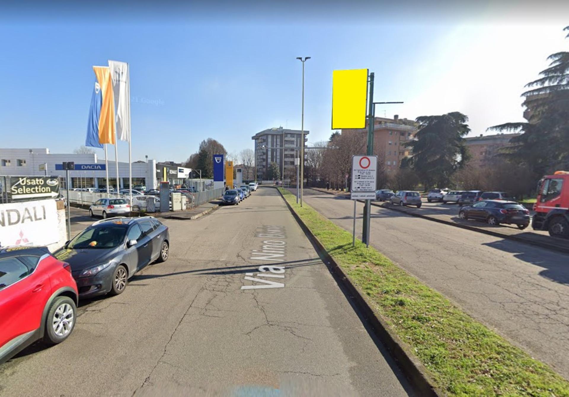 Impianto CARTELLONISTICA a Buccinasco, in zona Penny