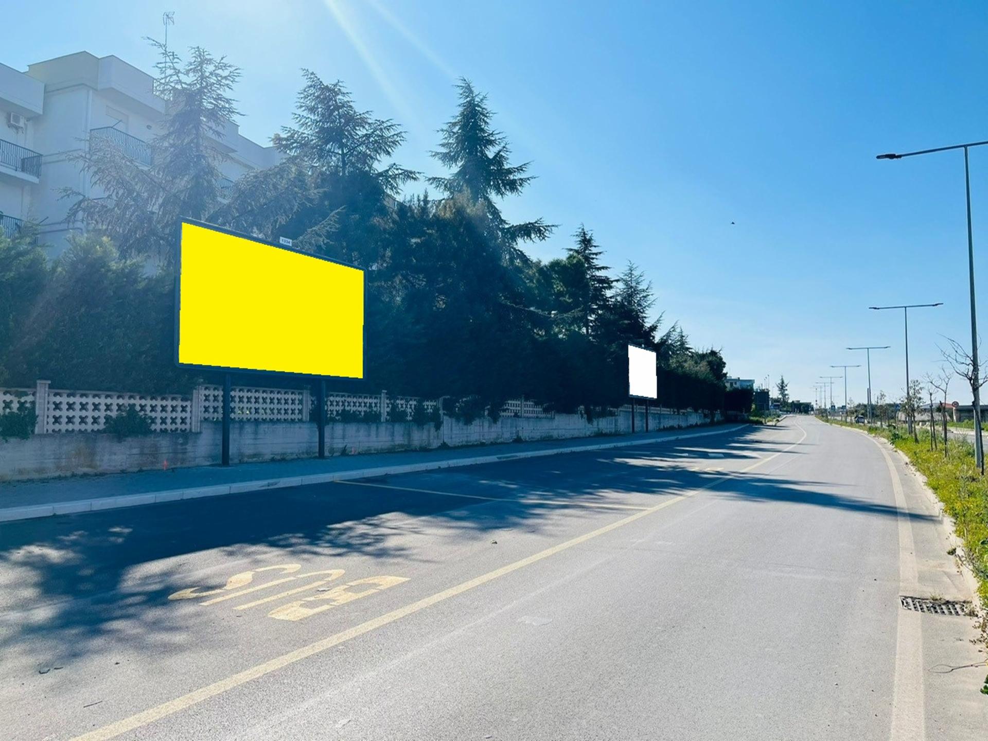 Impianto a VIA SANDRO PERTINI PRESSI STAZIONE DI SERVIZIO DILL'S 1° DA SX  Ruvo di Puglia