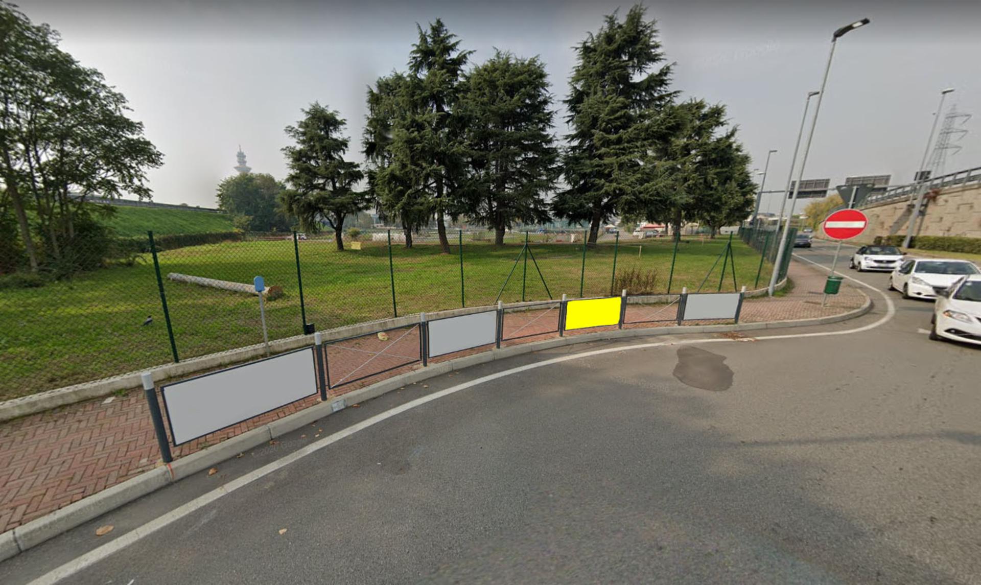 Impianto TRANSENNA a Rozzano, in zona Decathlon