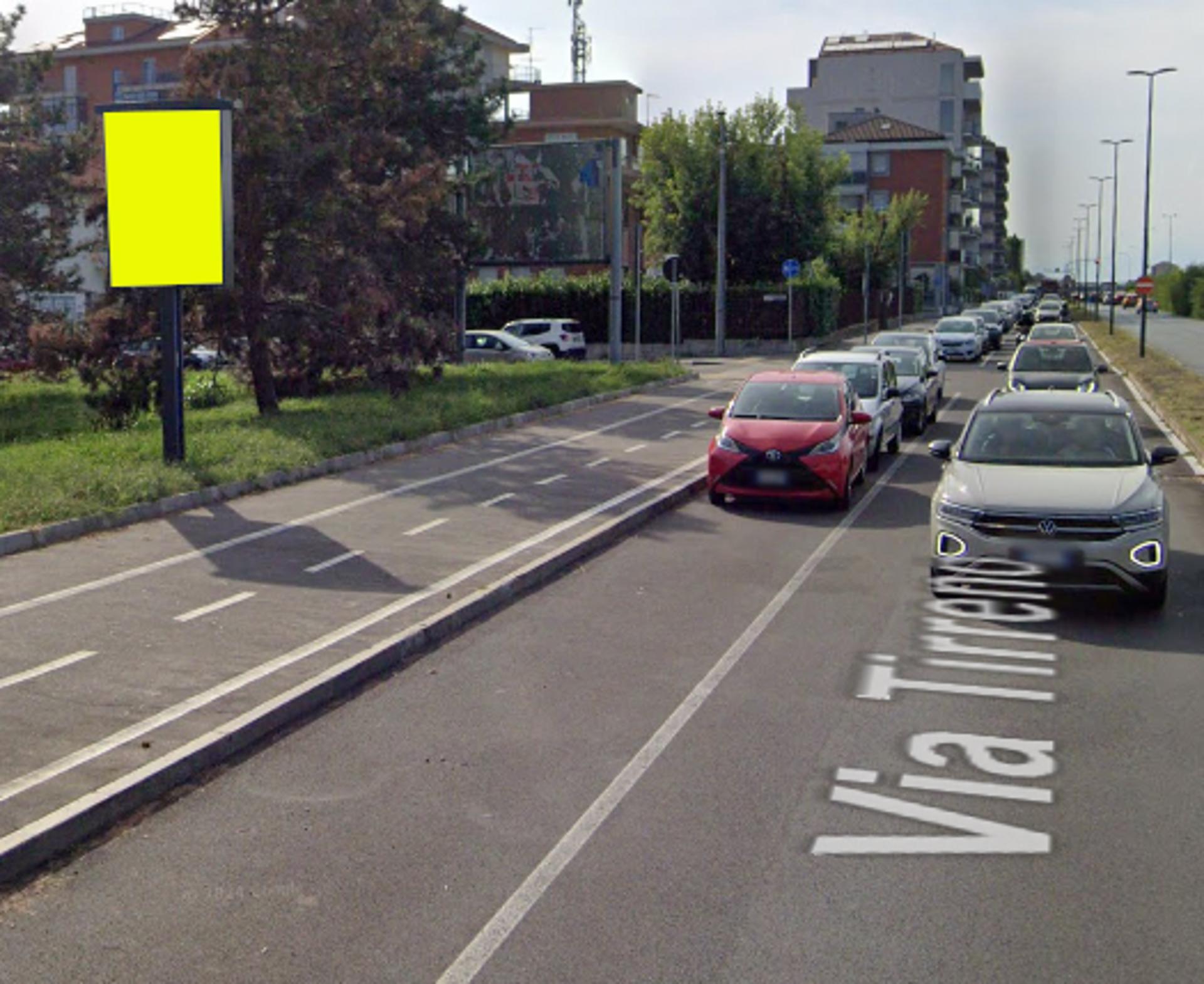 Impianto CARTELLONISTICA a Torino, in zona COOP Drive