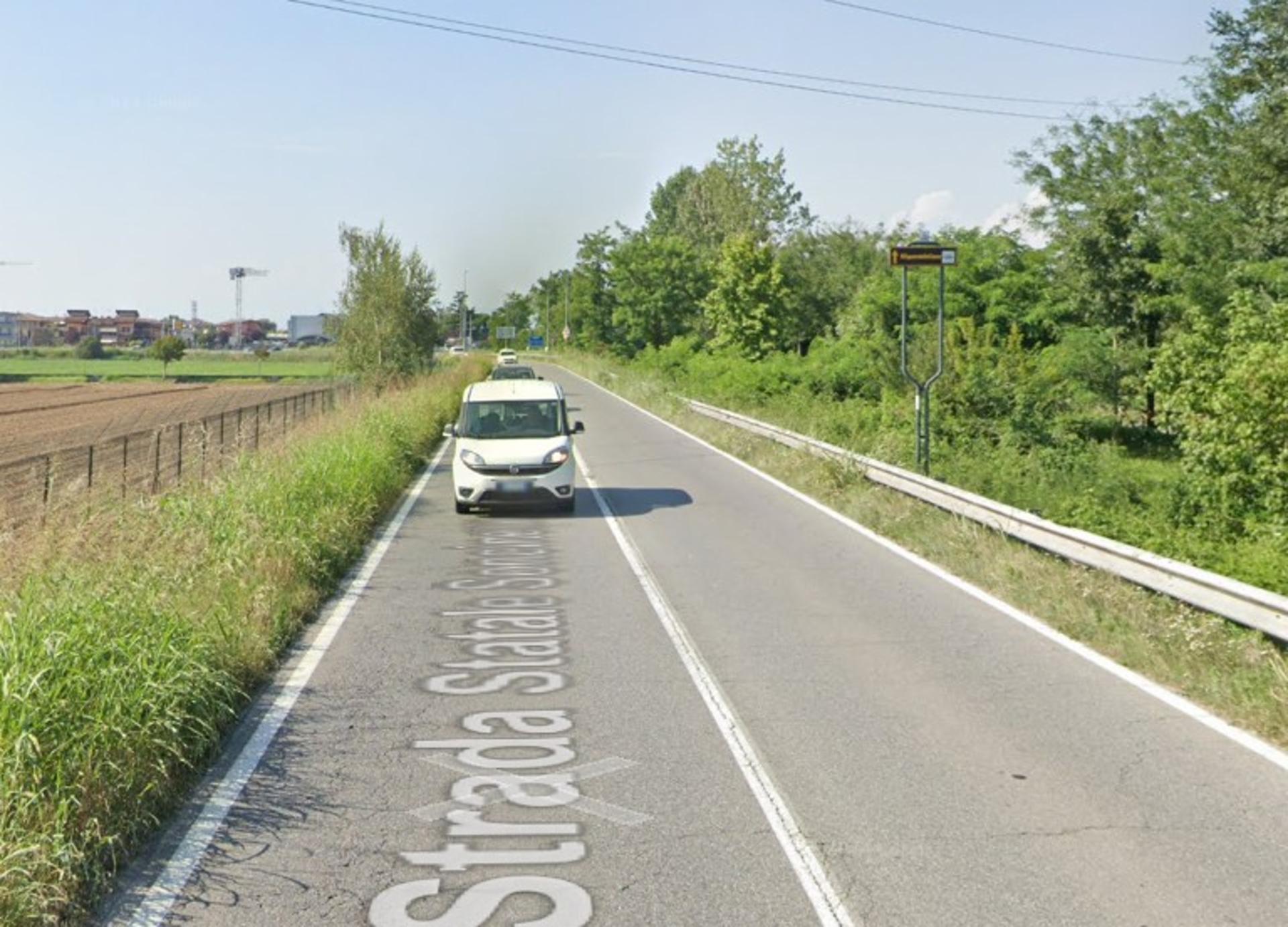 Impianto a EX S.S. 498 KM. 21+260/sx  Romano di Lombardia