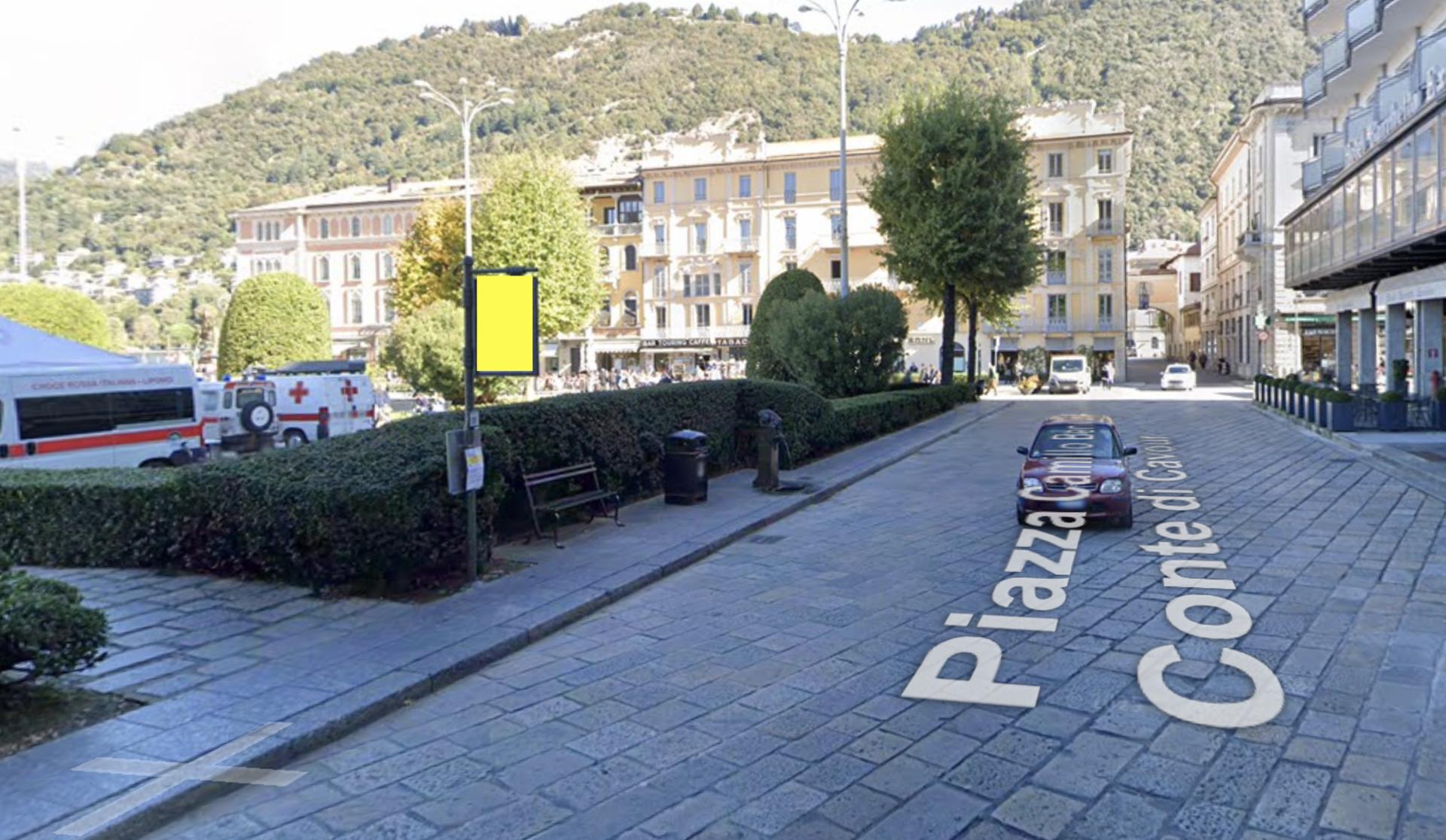 Impianto a P.Cavour  fronte Frigerio Viaggi  Como