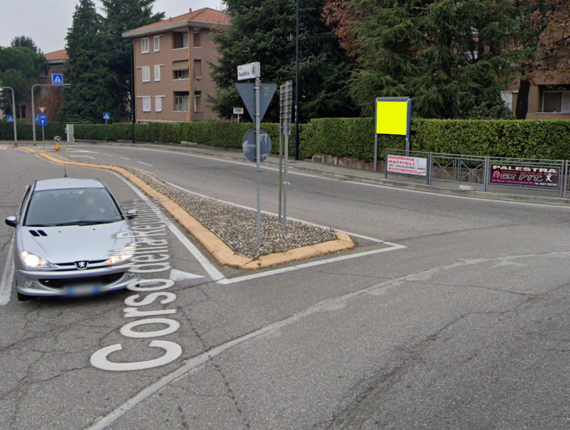Impianto a UB.8 C.SO DELLA REPUBBLICA/V.GALILEO LT.  Somma Lombardo