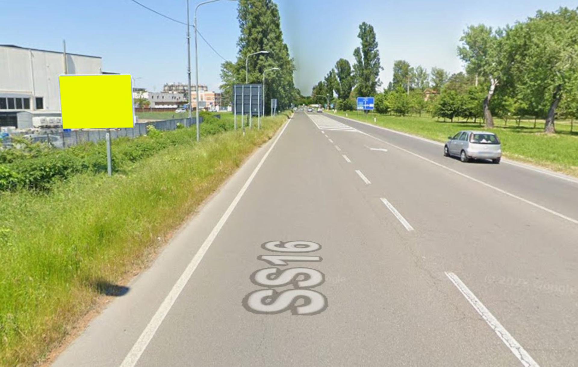 Impianto CARTELLONISTICA a Ferrara, in zona Palestra Comunale 