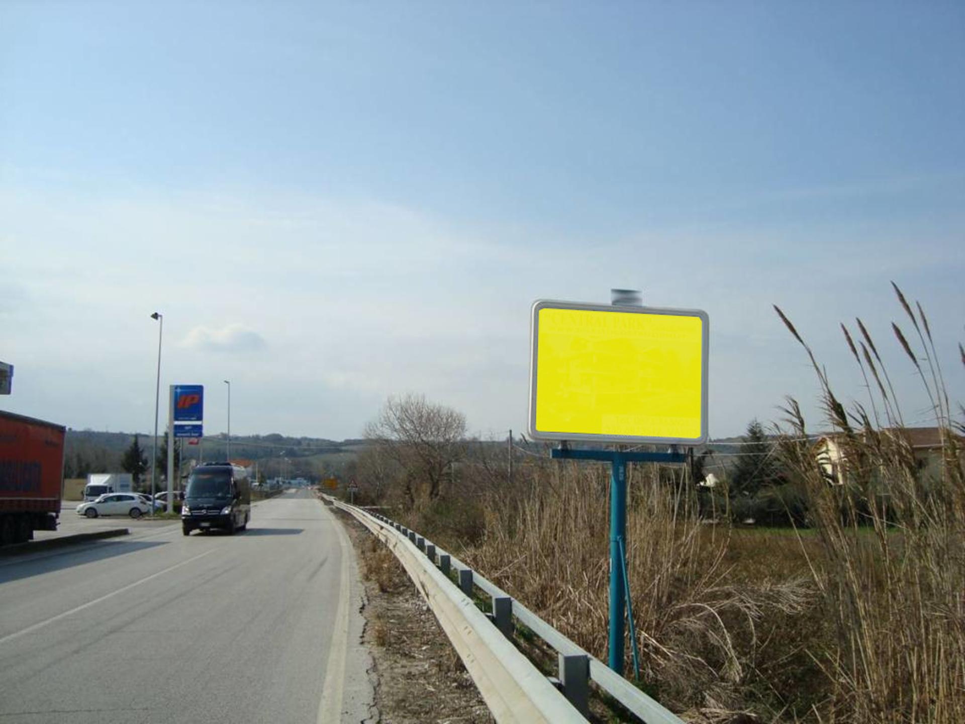 Impianto a SS 16  (Abruzzo) KM 504+340 LATO SINISTRO  Vasto