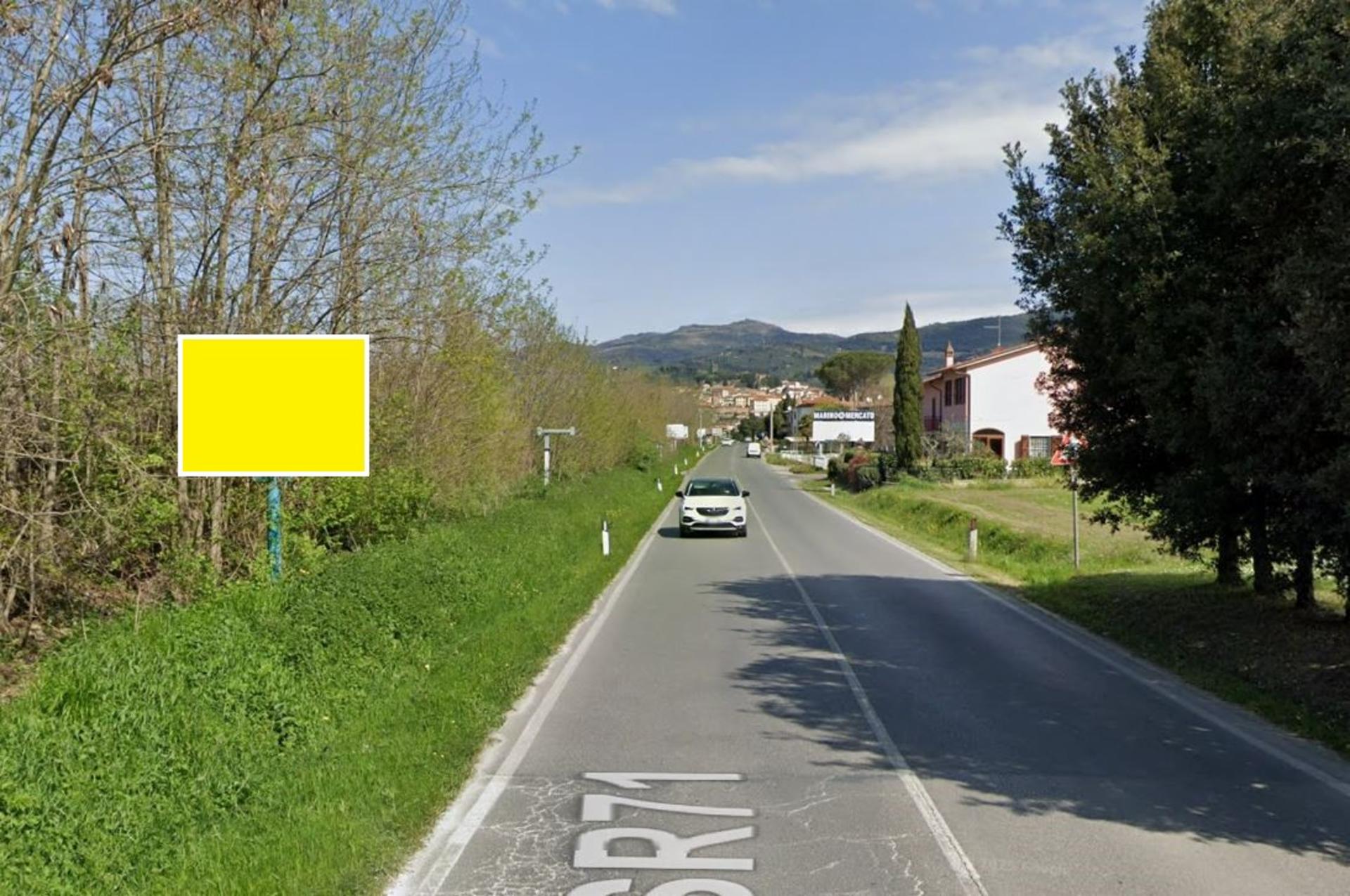 Impianto CARTELLONISTICA a Castiglion Fiorentino, in zona Hurra