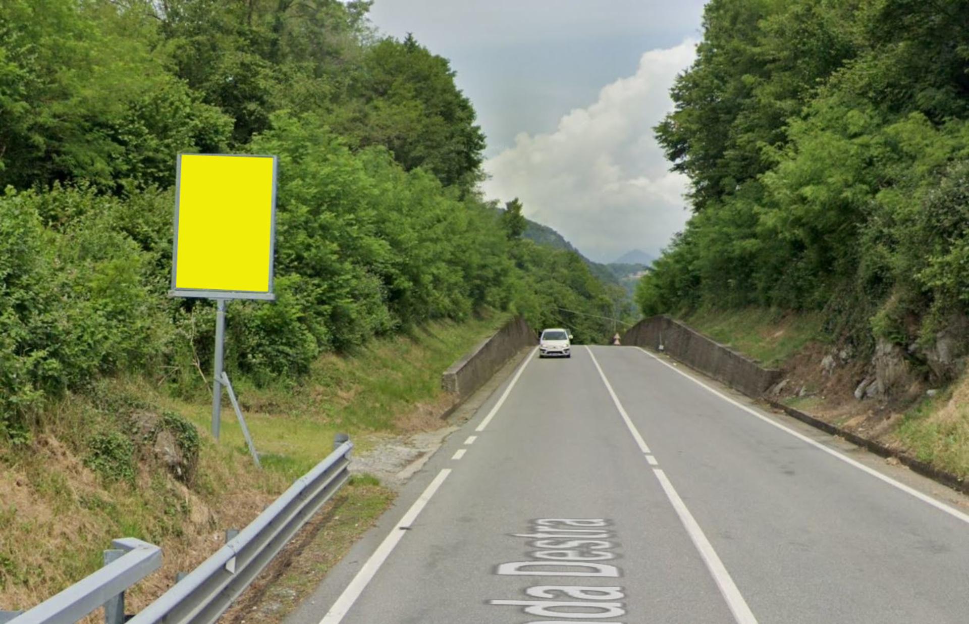 Impianto CARTELLONISTICA a Borgosesia, in zona Oratorio Madonna del Rosario