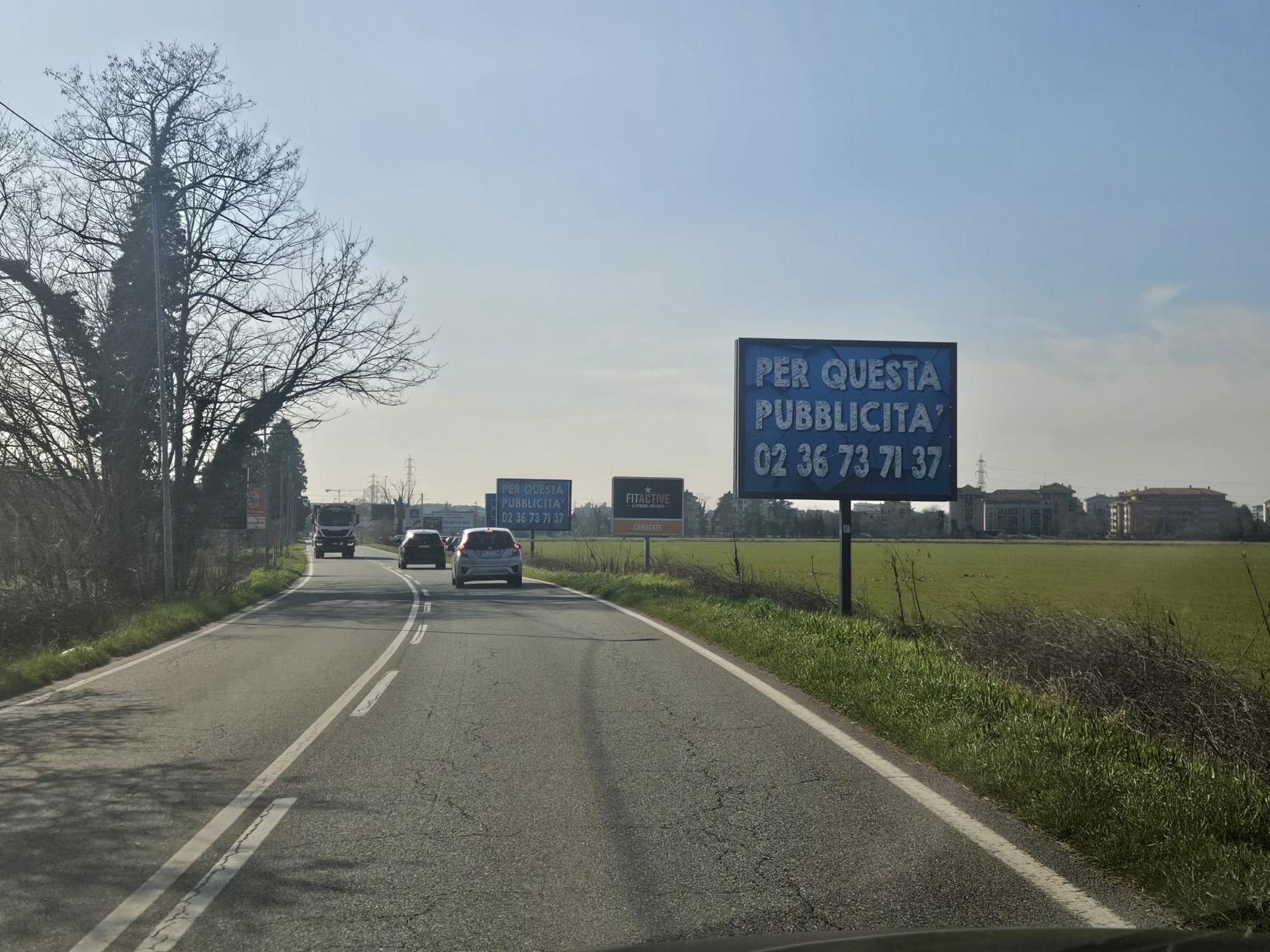 Impianto a Via Dei Mille 25 mt prima di cartello Sipe dir. Centro città  Brugherio