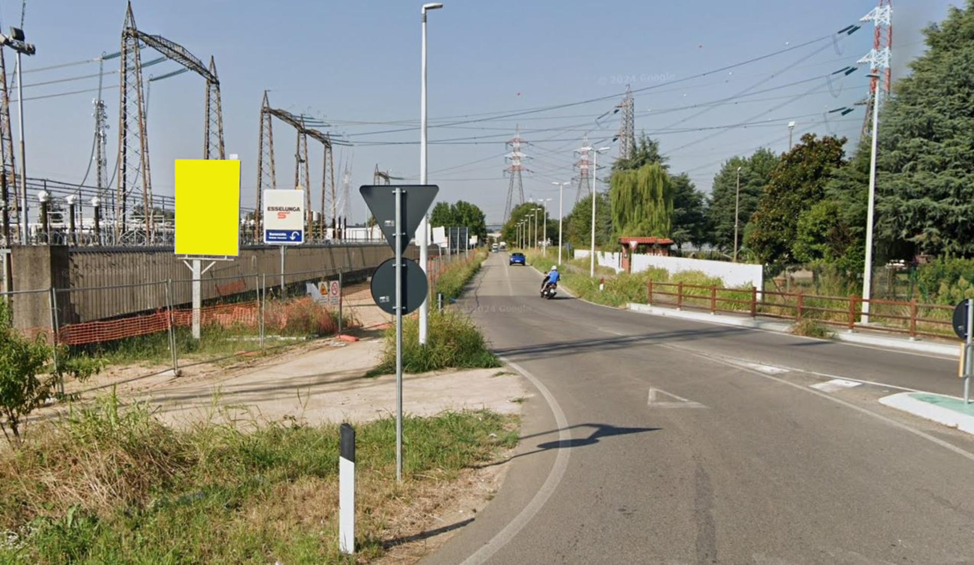 Impianto CARTELLONISTICA a Bollate, in zona Bontà di Paese