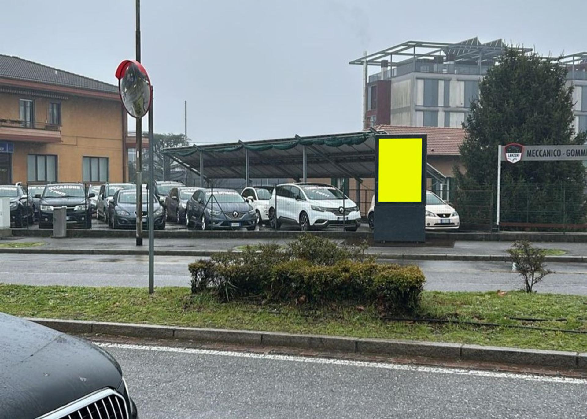 Impianto TOTEM a Como, in zona Essere Benessere