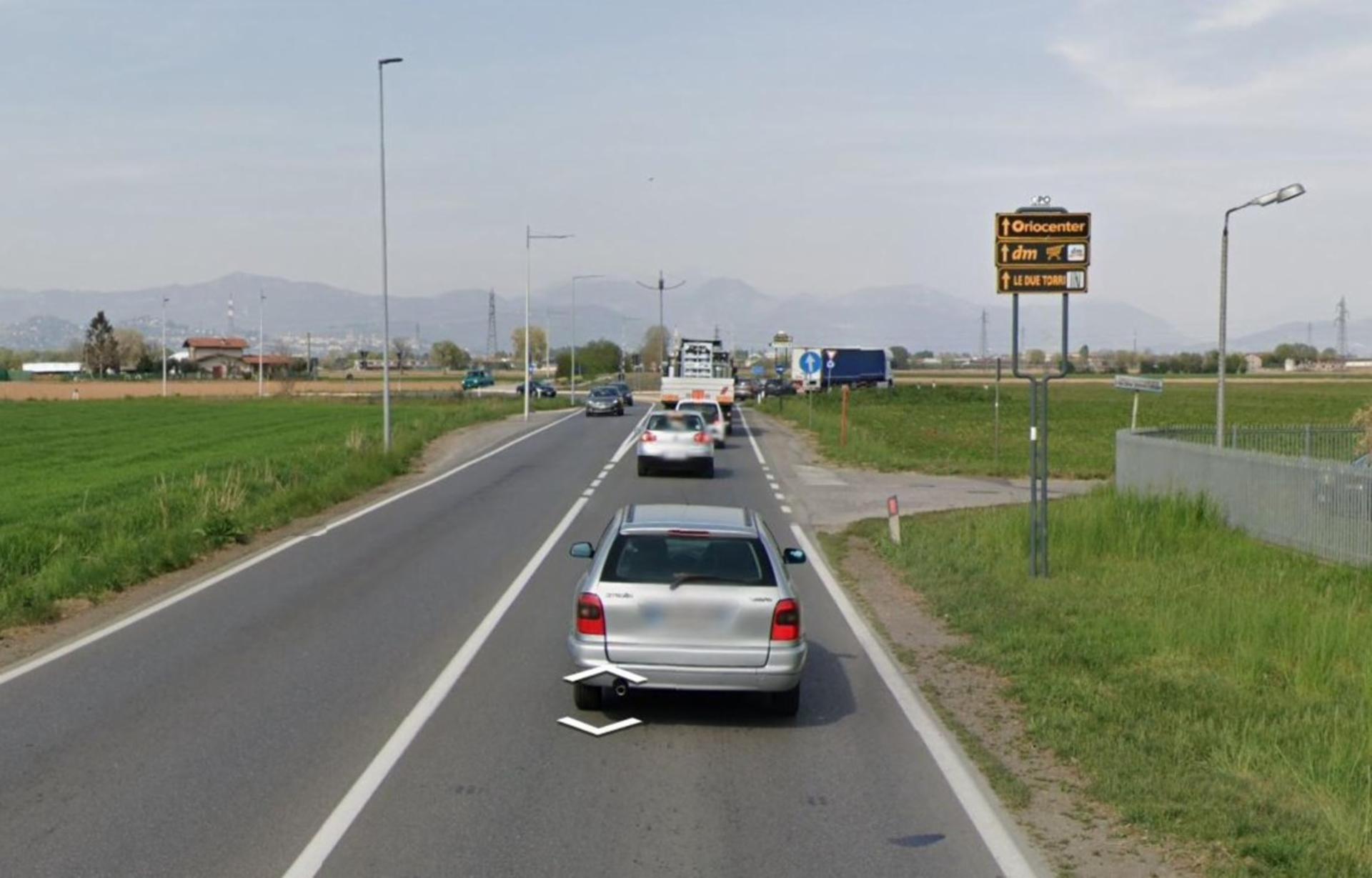 Impianto a EX S.S. 42 km. 12+905/dx  Levate