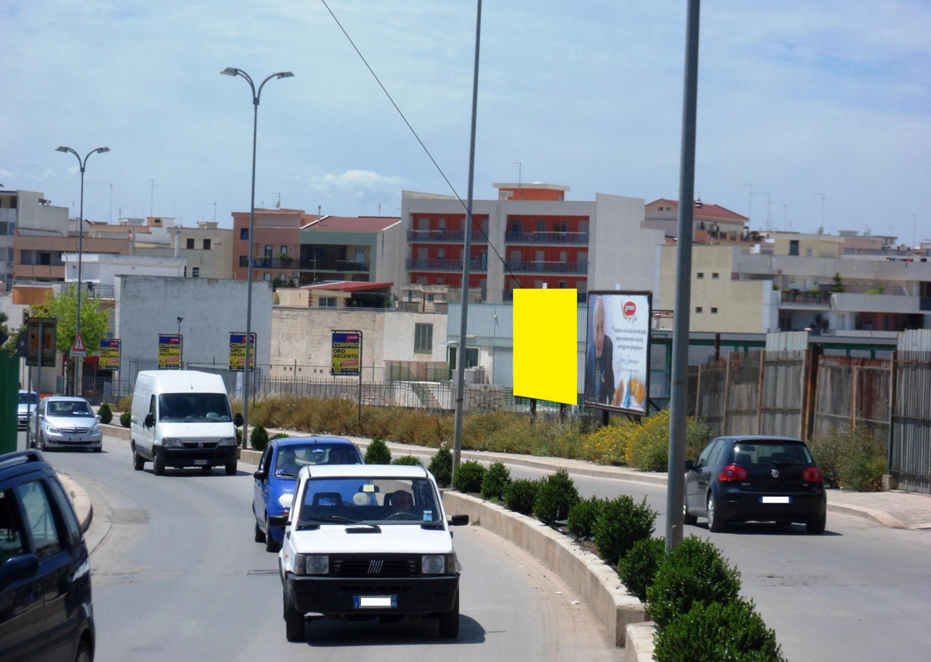 Impianto 6 X 3 a Andria, in zona bar Venere