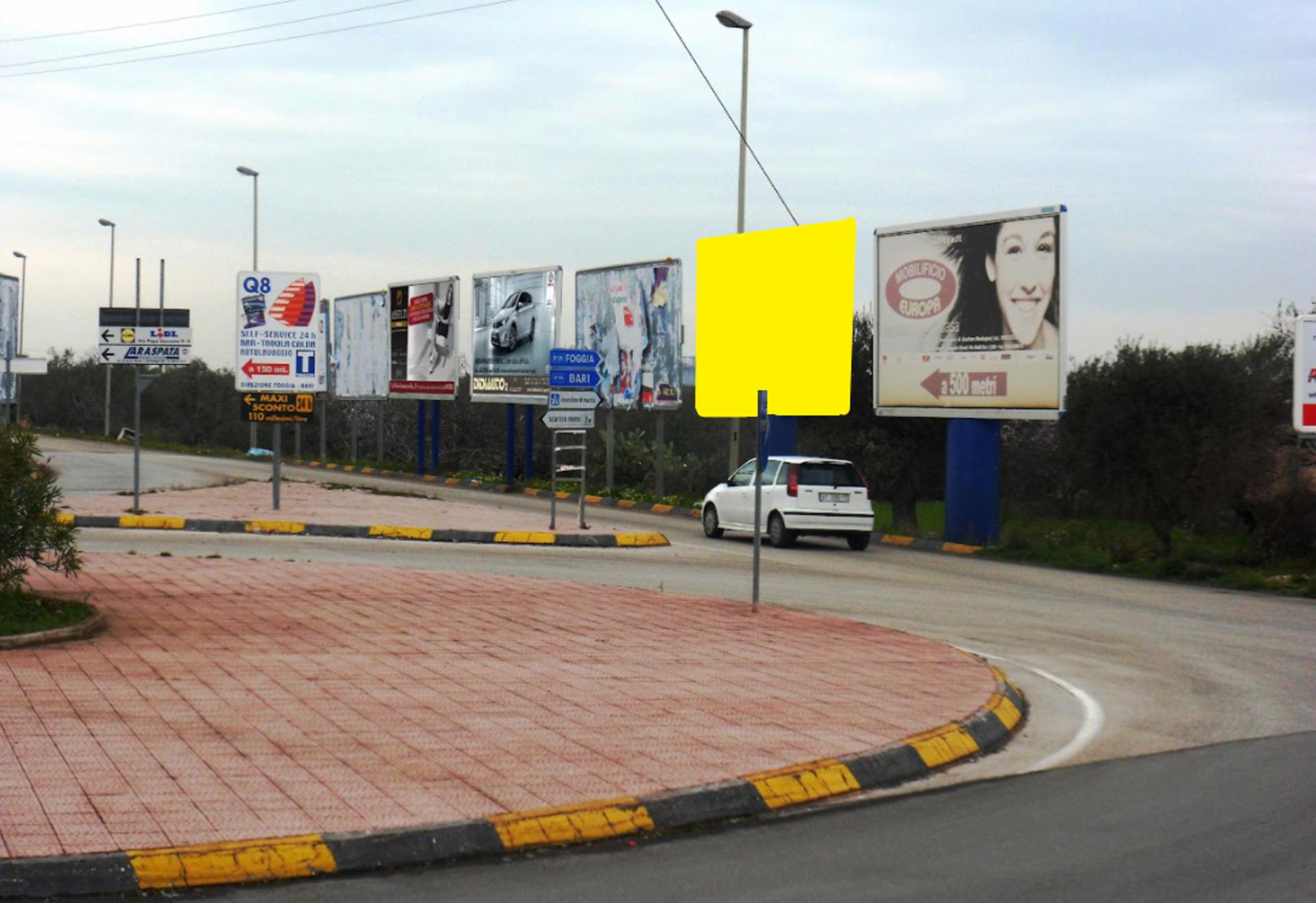 Impianto 6 X 3 a Bari, in zona Centro Commerciale Gli Ulivi