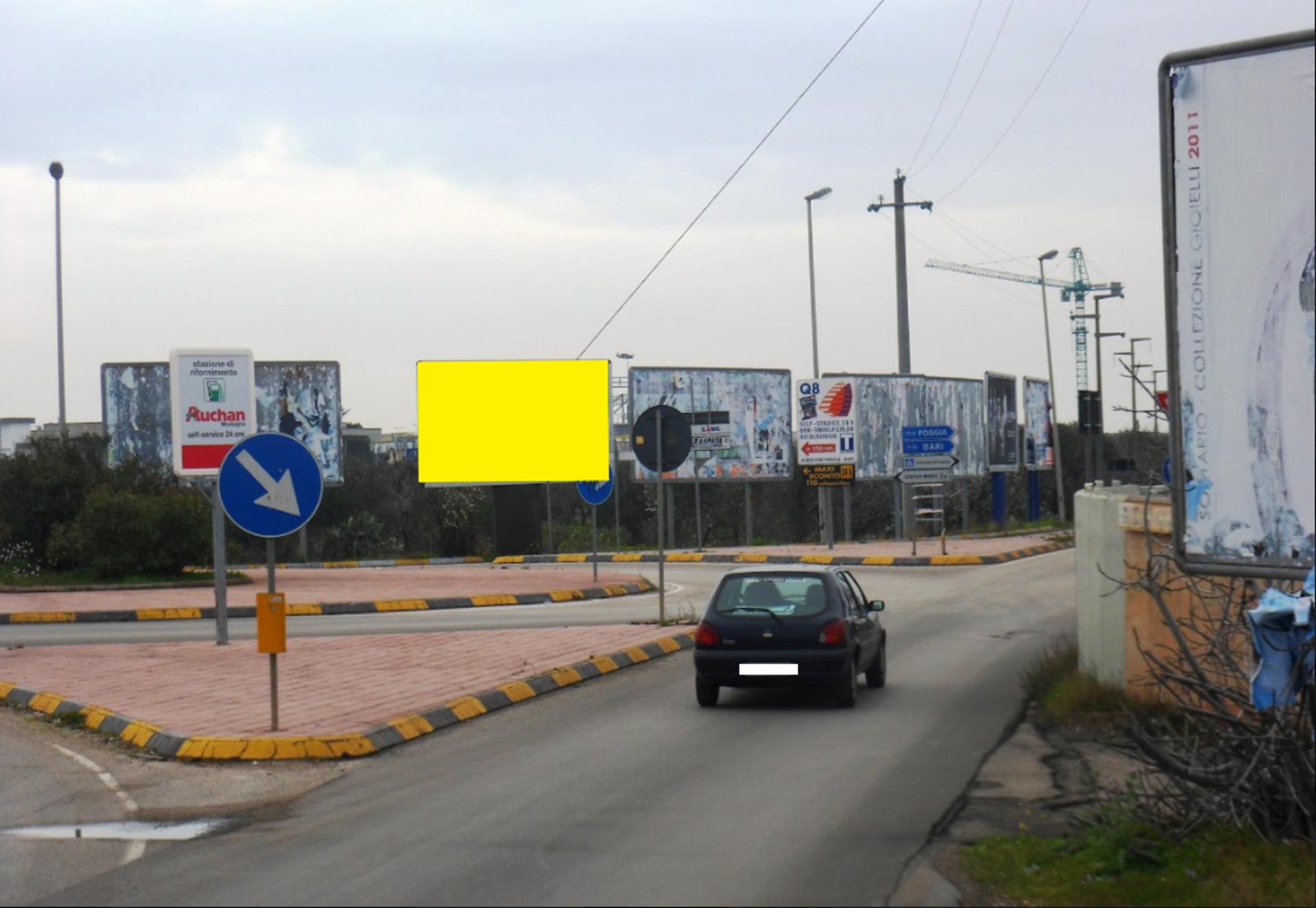 Impianto 6 X 3 a Bari, in zona Centro Commerciale Gli Ulivi