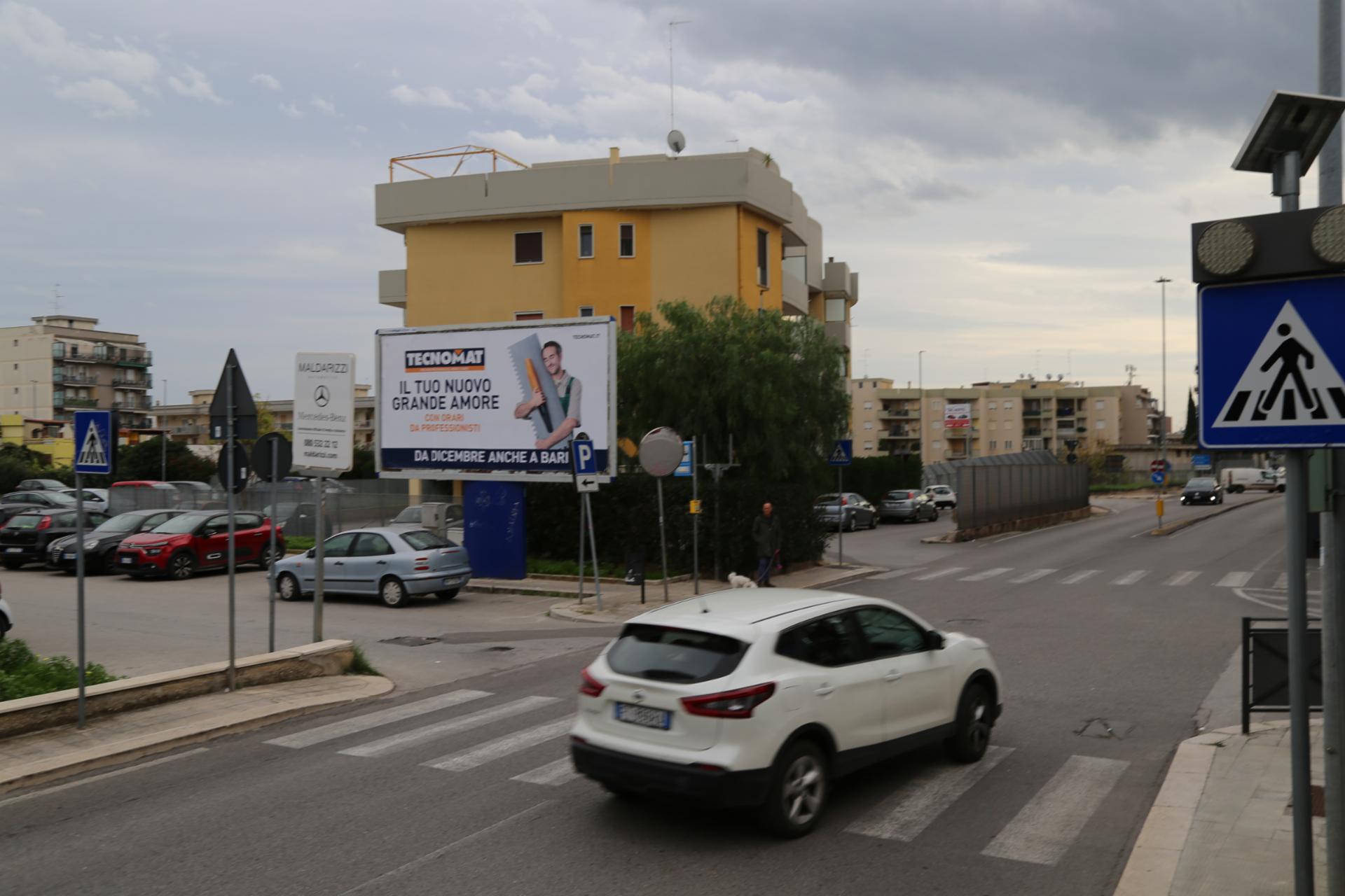 Impianto a VIA PALESE PARCHEGGO POSTE ITALIANE  Modugno