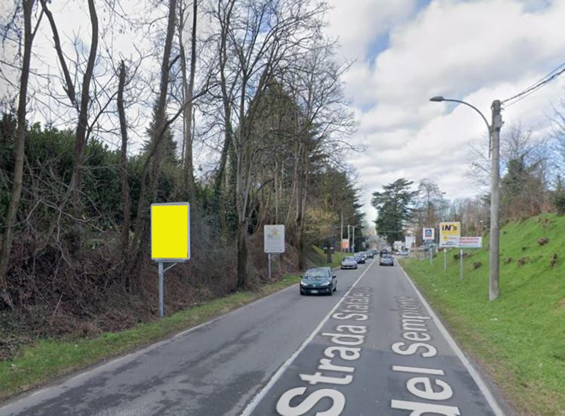 Impianto CARTELLONISTICA a Casorate Sempione, in zona Visco Gilardi