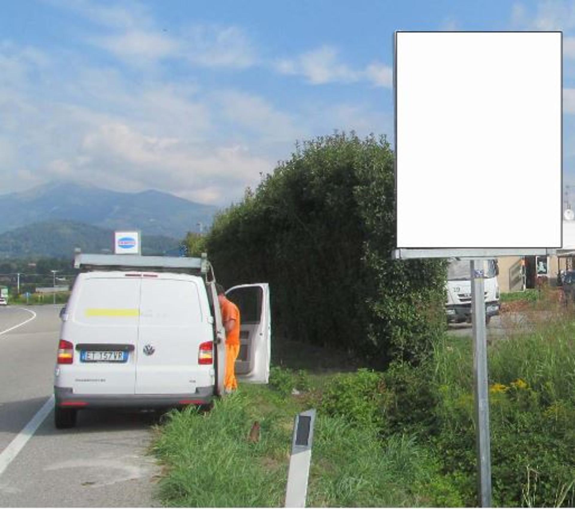 Impianto a SP 400/A KM  1+400 SX  Biella