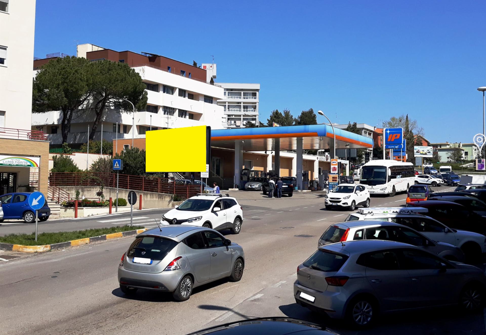 Impianto 6 X 3 a Matera, in zona Il Picchio