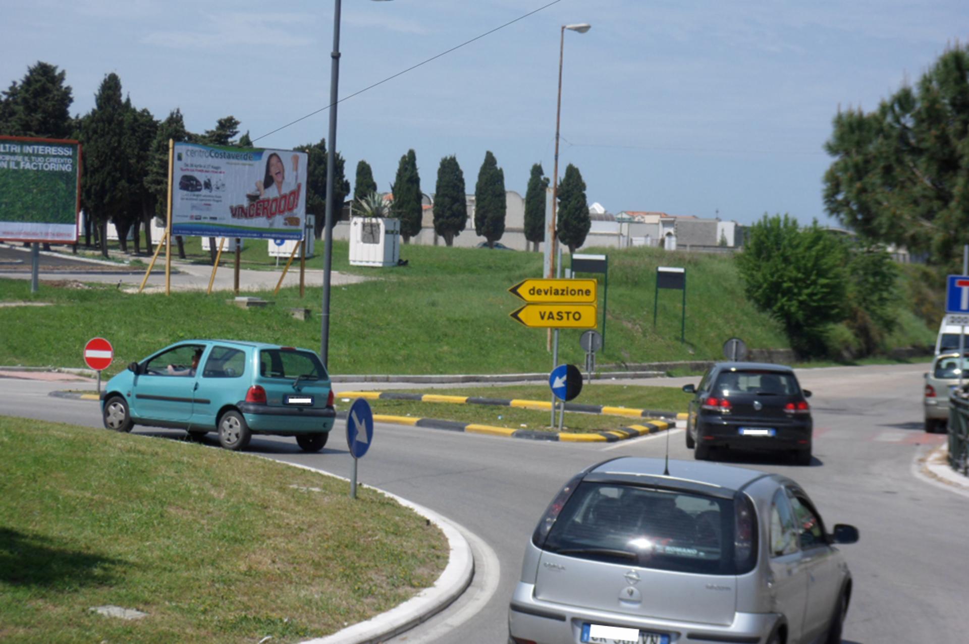 Impianto a ROTONDA CIMITERO SU S.S  Termoli