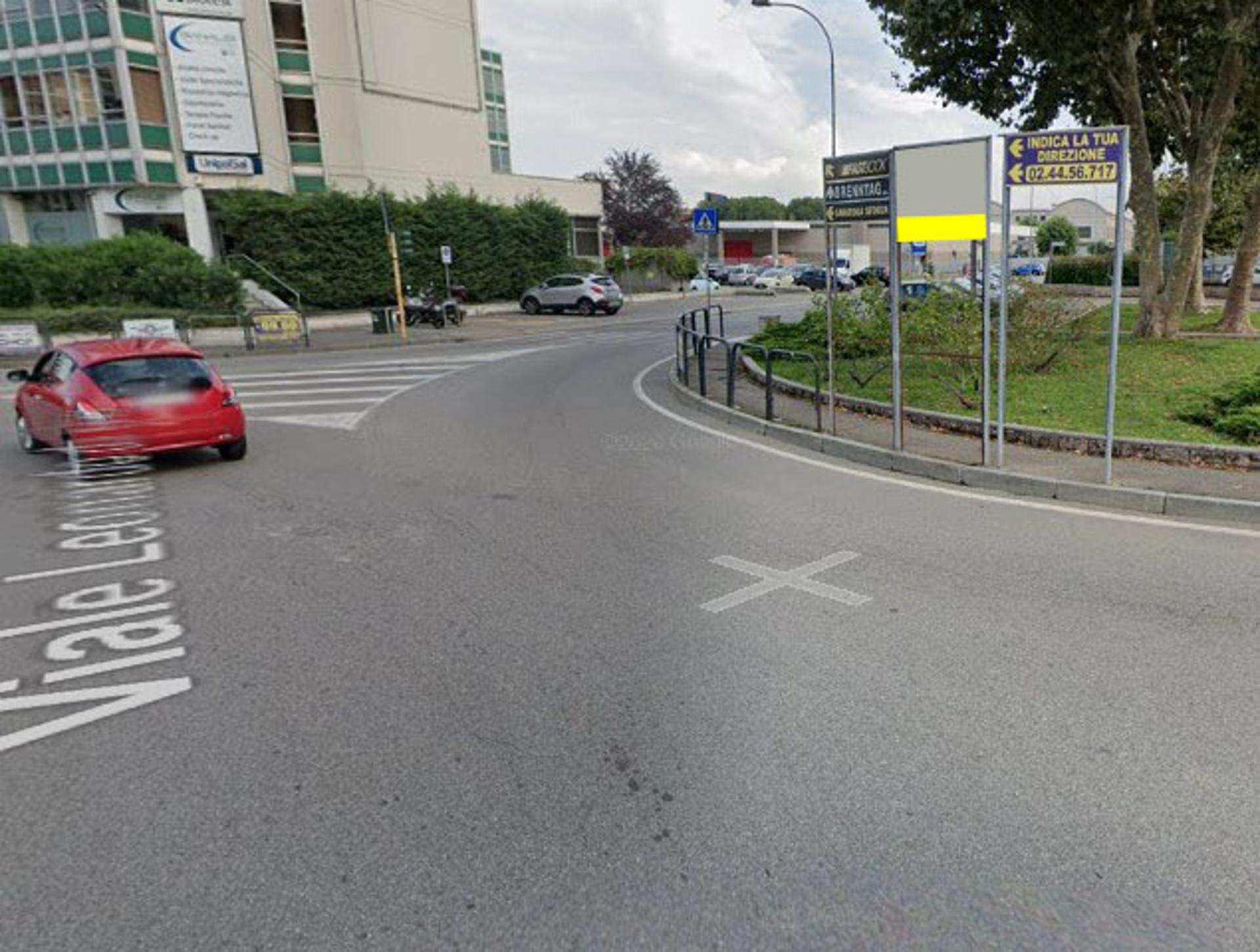 Impianto FRECCE / PREINSEGNE a Trezzano sul Naviglio, in zona Caffè Tenconi