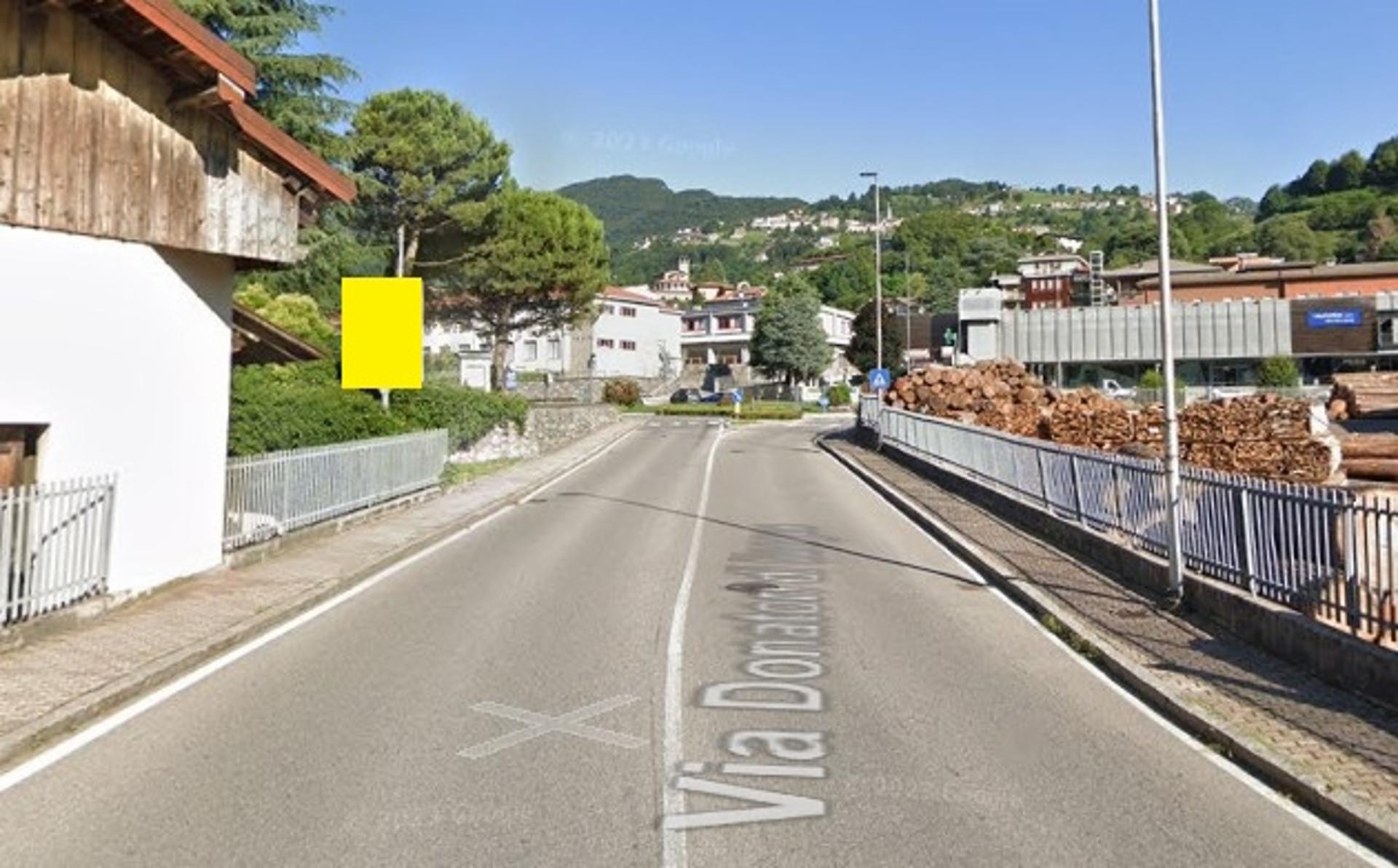Impianto CARTELLONISTICA a Fiorano al Serio, in zona Euronics