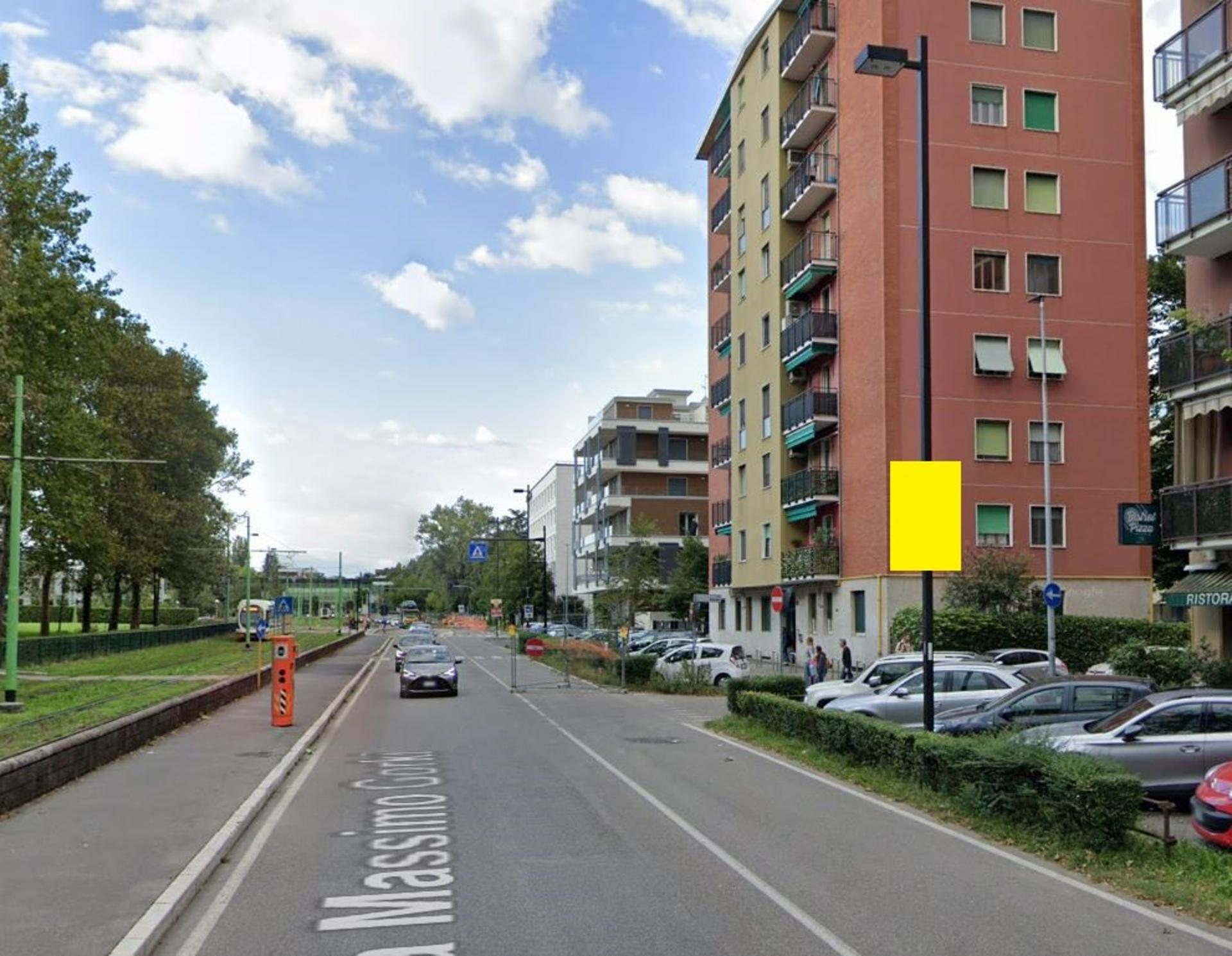 Impianto POLE MEDIA a Cinisello Balsamo, in zona Aumai