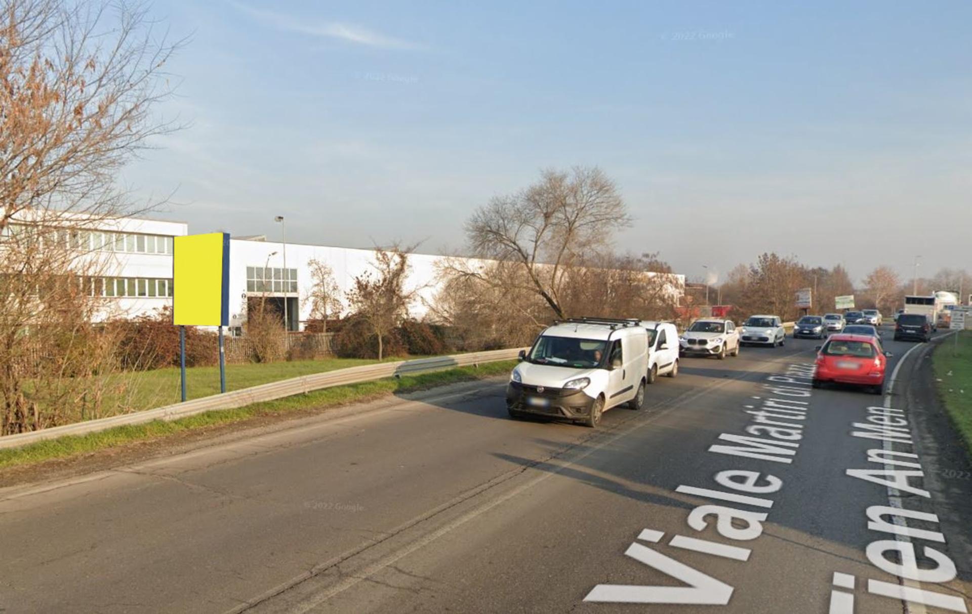 Impianto CARTELLONISTICA a Reggio nell'Emilia, in zona Unieuro