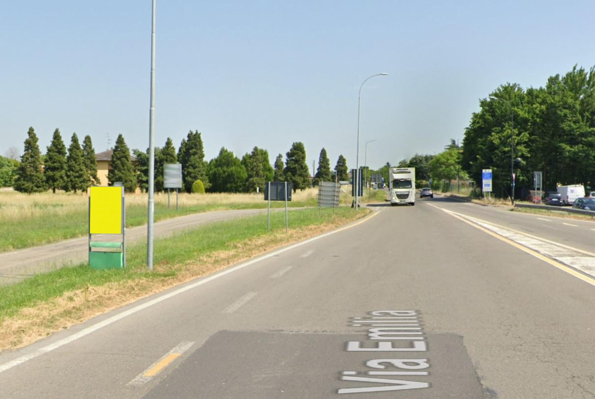 Impianto CARTELLONISTICA a Reggio nell'Emilia, in zona Bar Bacone