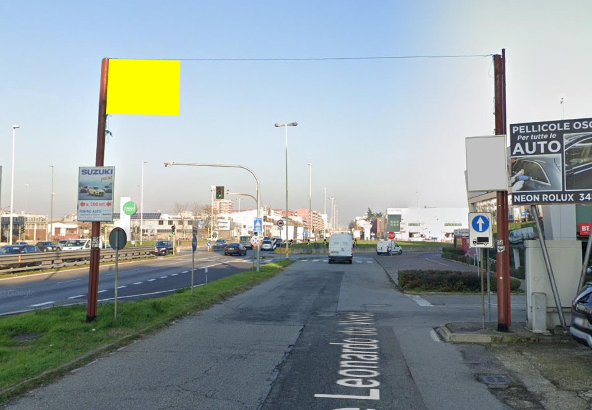 Impianto STRISCIONE a Trezzano sul Naviglio, in zona Habitat by La Stalla Lombarda