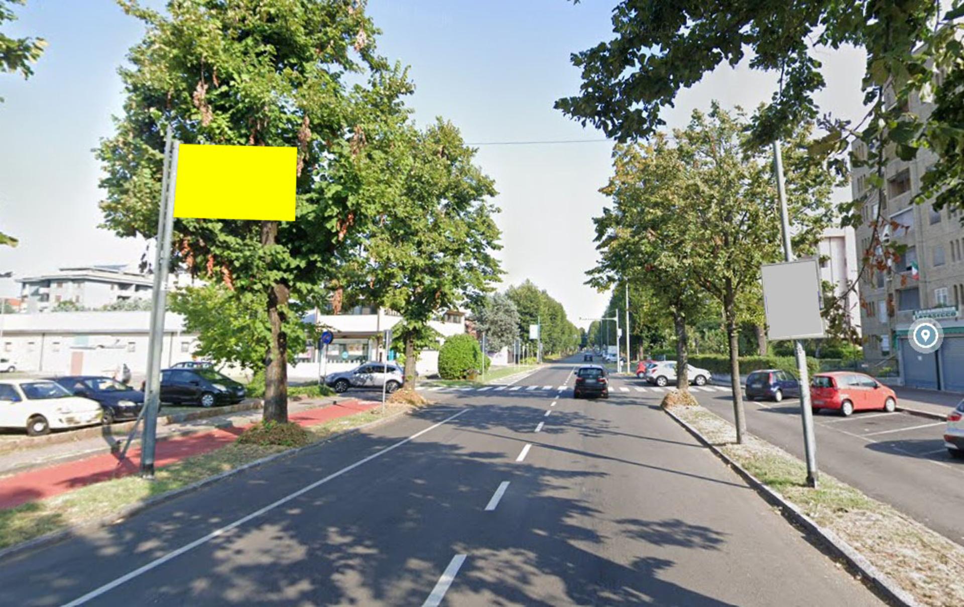 Impianto STRISCIONE a Buccinasco, in zona Penny