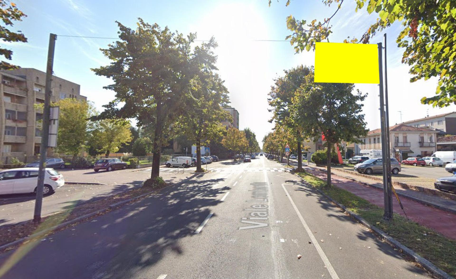 Impianto STRISCIONE a Buccinasco, in zona Penny