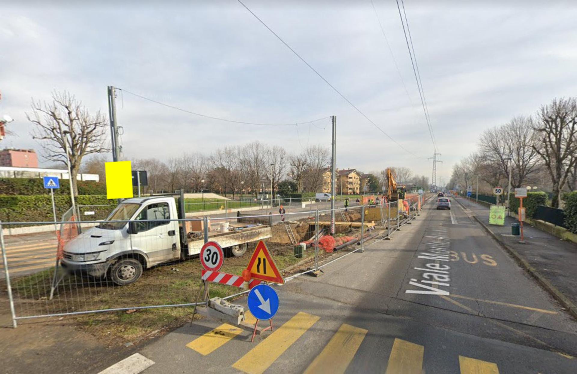 Impianto POLE MEDIA a Rozzano, in zona Scuola Primaria di Secondo Grado Curiel
