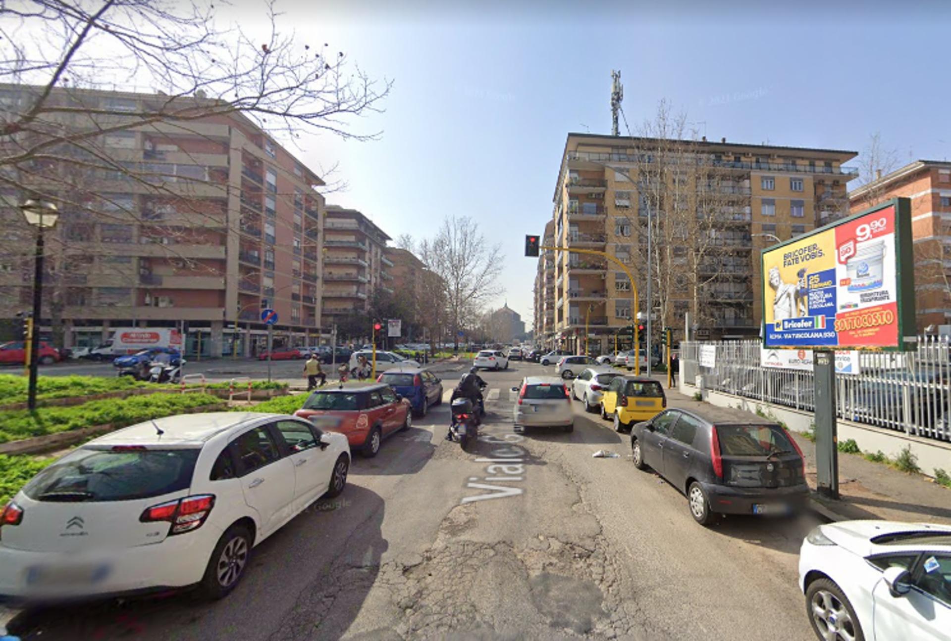 Impianto a VIALE GIULIO AGRICOLA  Roma
