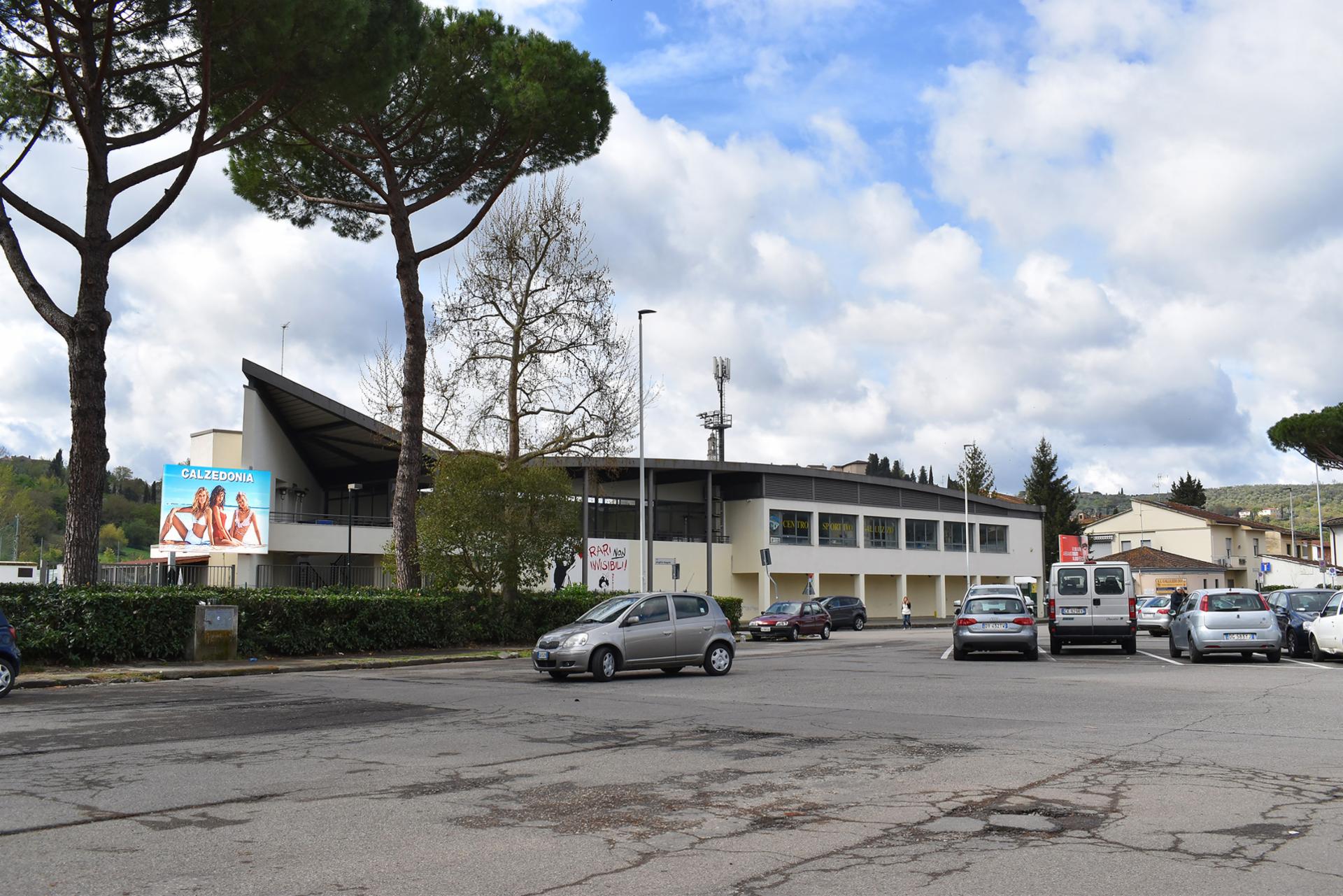 Impianto POSTER a Firenze, in zona Pizzeria Il Canneto