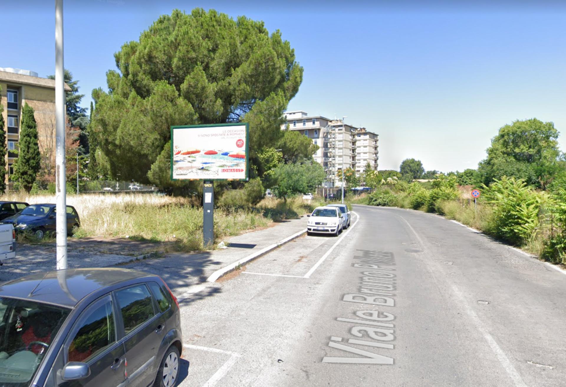Impianto POSTER a Roma, in zona Pewex