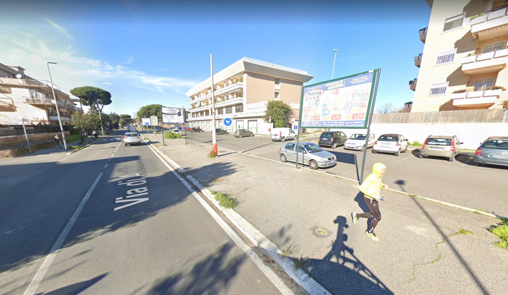 Impianto POSTER a Roma, in zona Elite