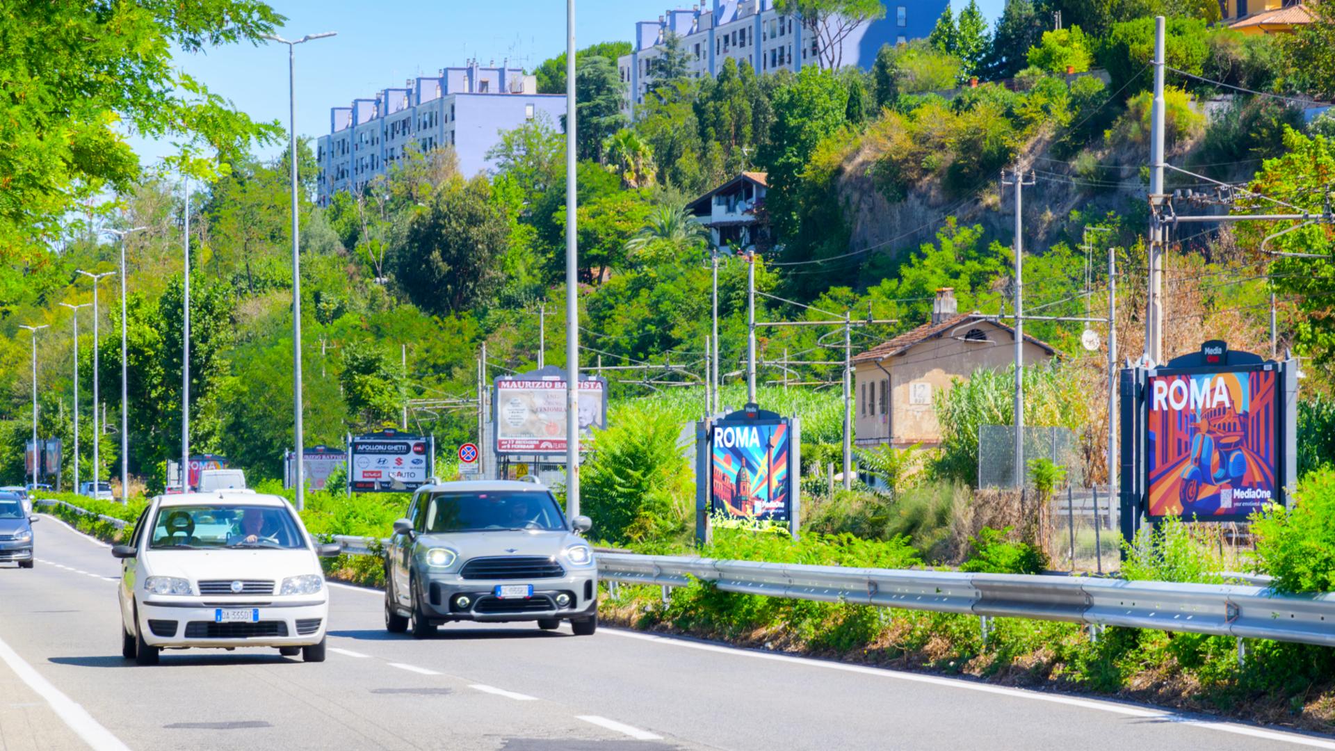Impianto a Via Salaria-a mt.200 dopo fronte civ.1075  Roma